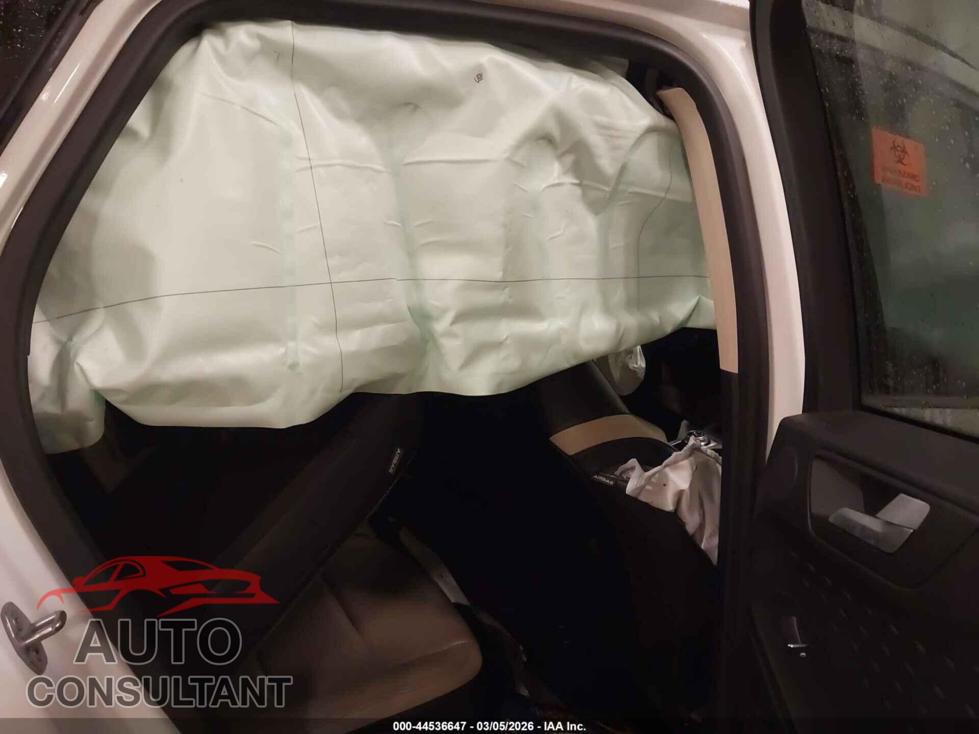 FORD ESCAPE 2020 - 1FMCU9J95LUA38352