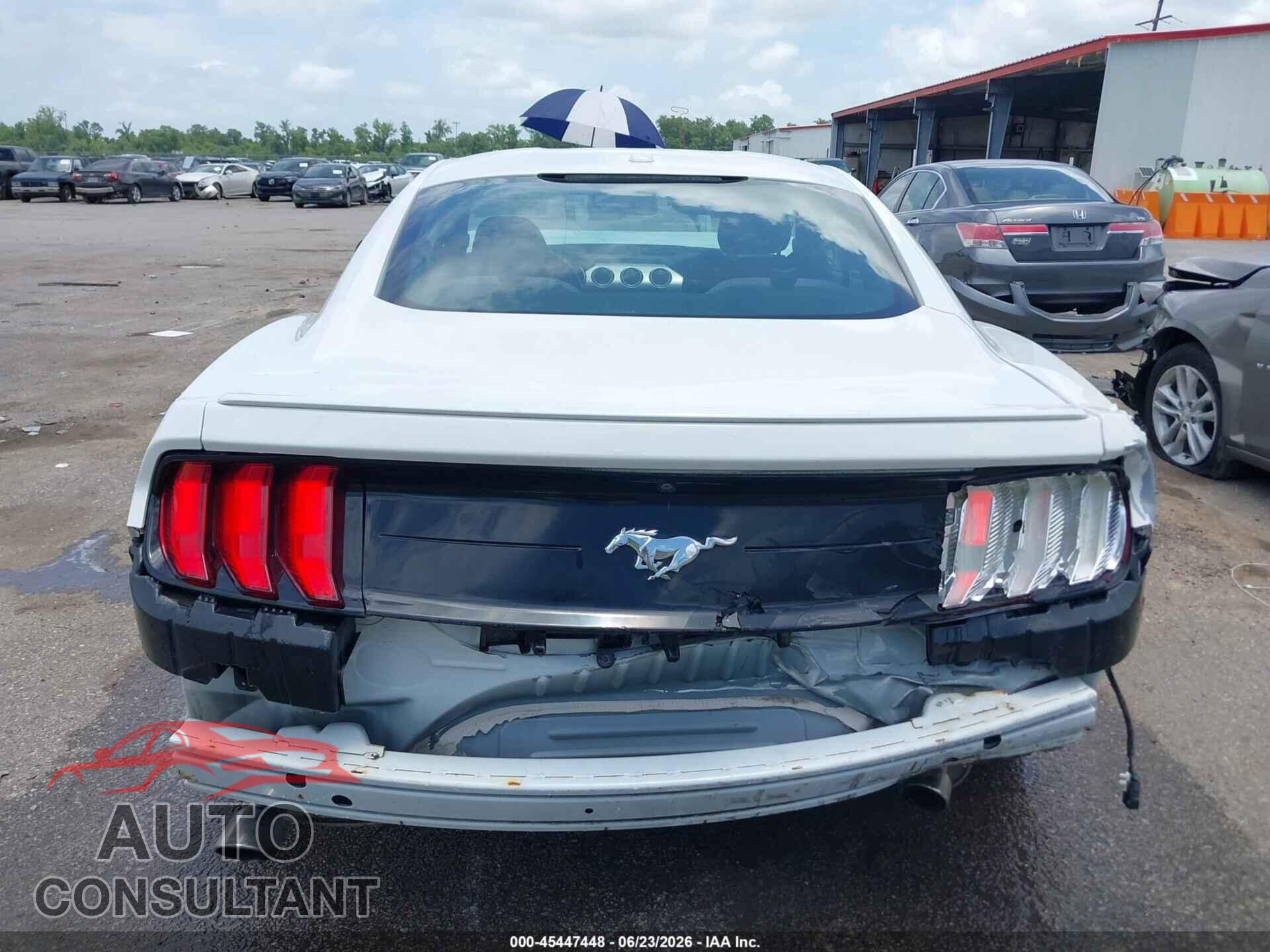 FORD MUSTANG 2018 - 1FA6P8TH9J5174536