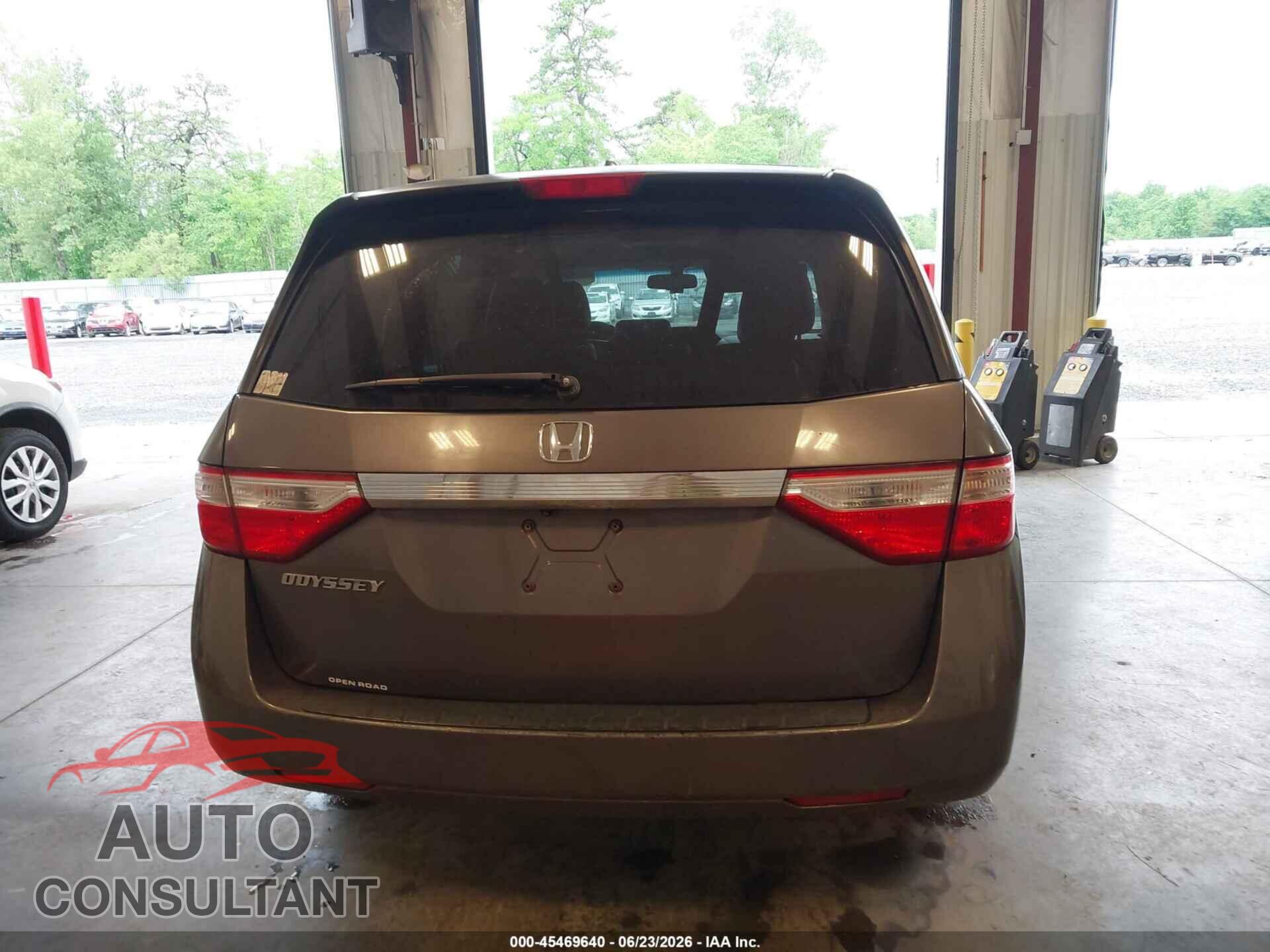 HONDA ODYSSEY 2011 - 5FNRL5H68BB039749