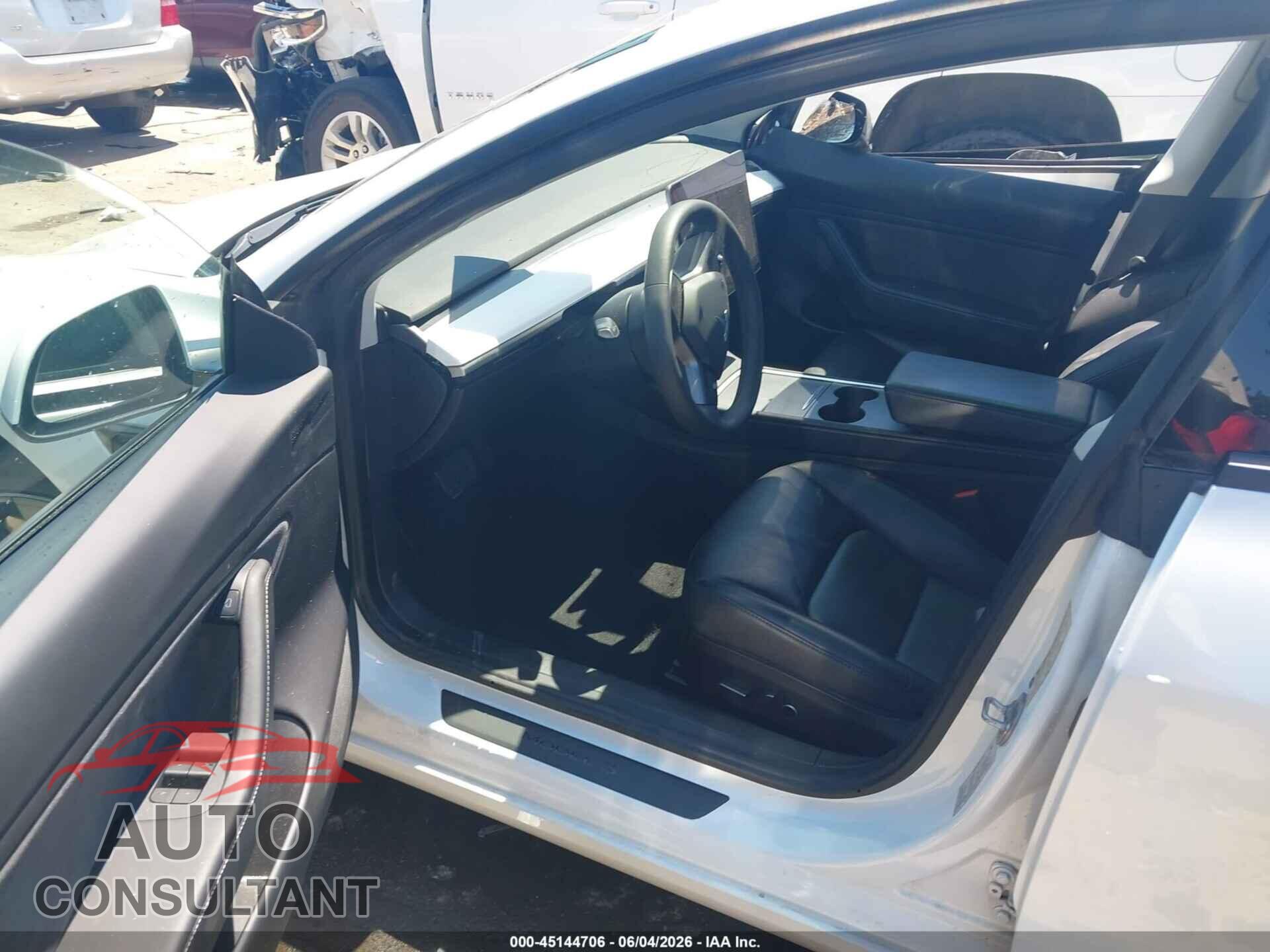 TESLA MODEL 3 2021 - 5YJ3E1EB9MF928217