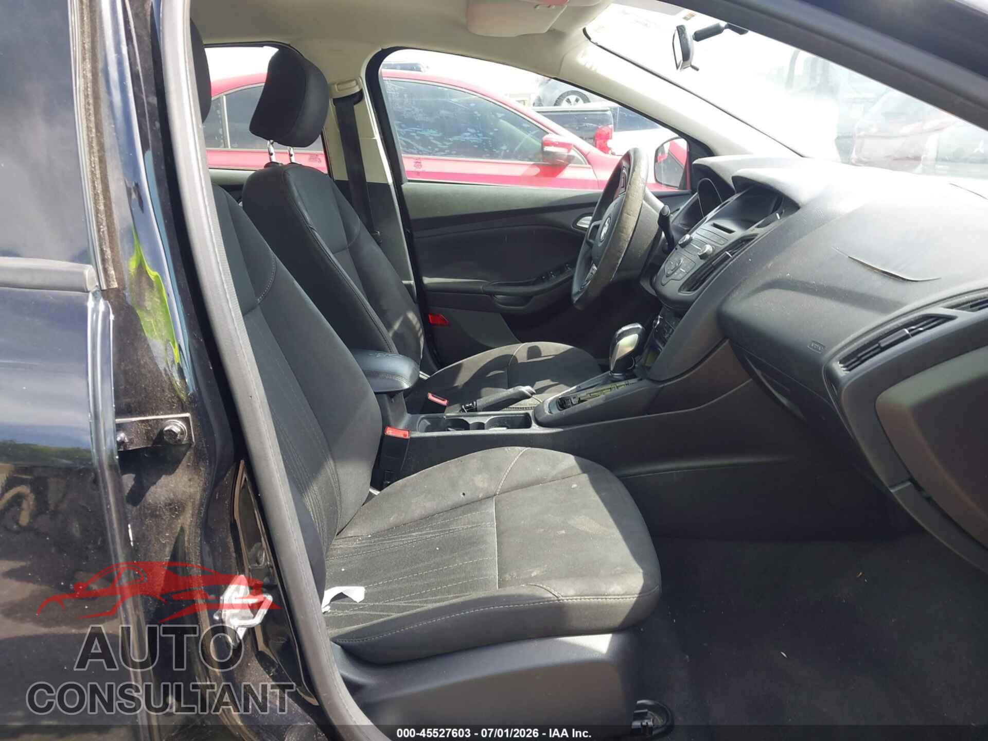 FORD FOCUS 2016 - 1FADP3F21GL262437
