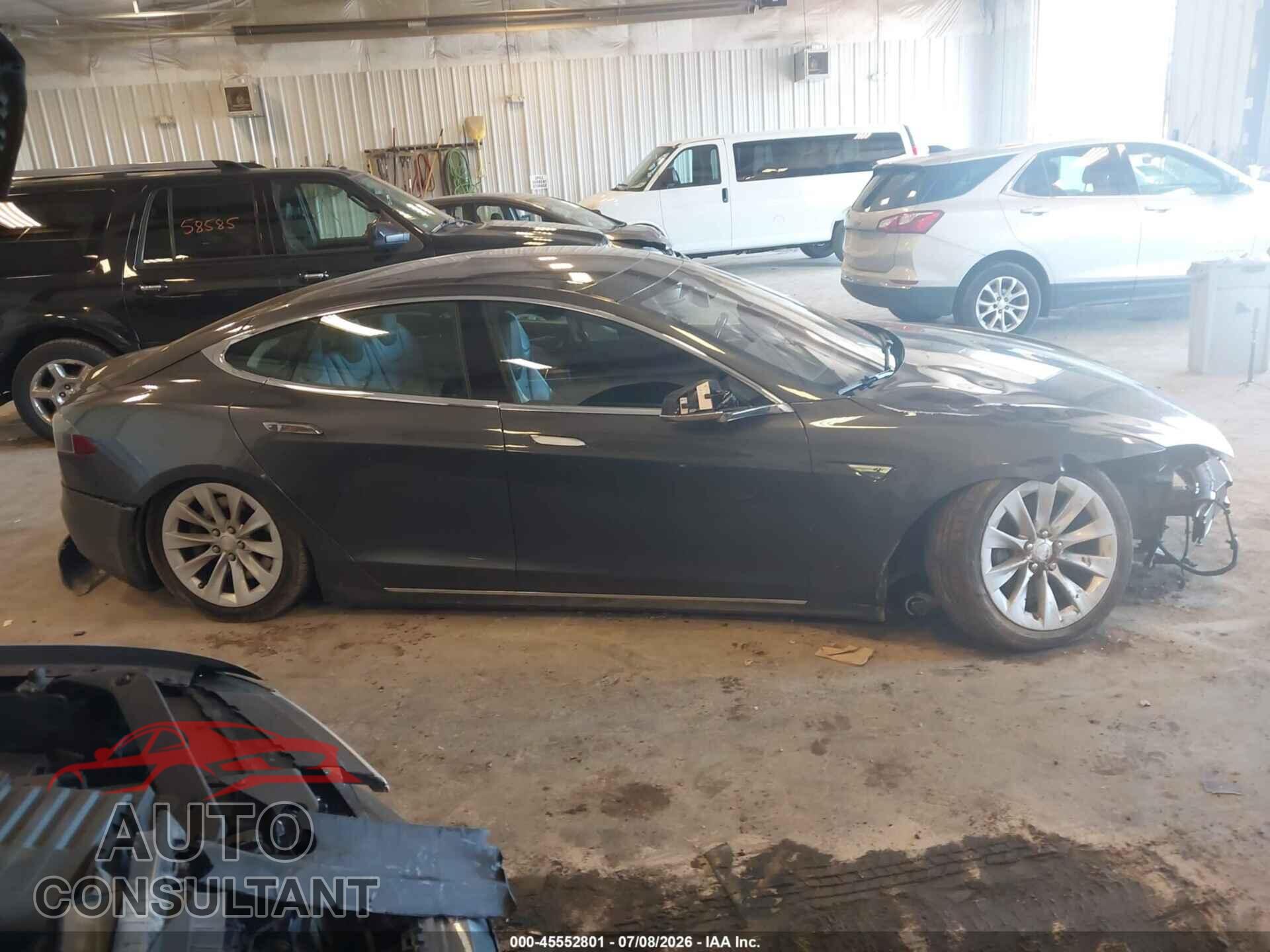 TESLA MODEL S 2016 - 5YJSA1E29GF134586