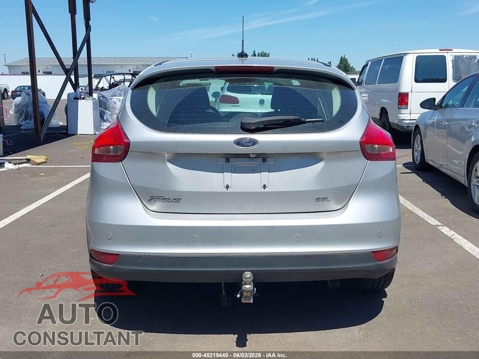 FORD FOCUS 2017 - 1FADP3M25HL344305