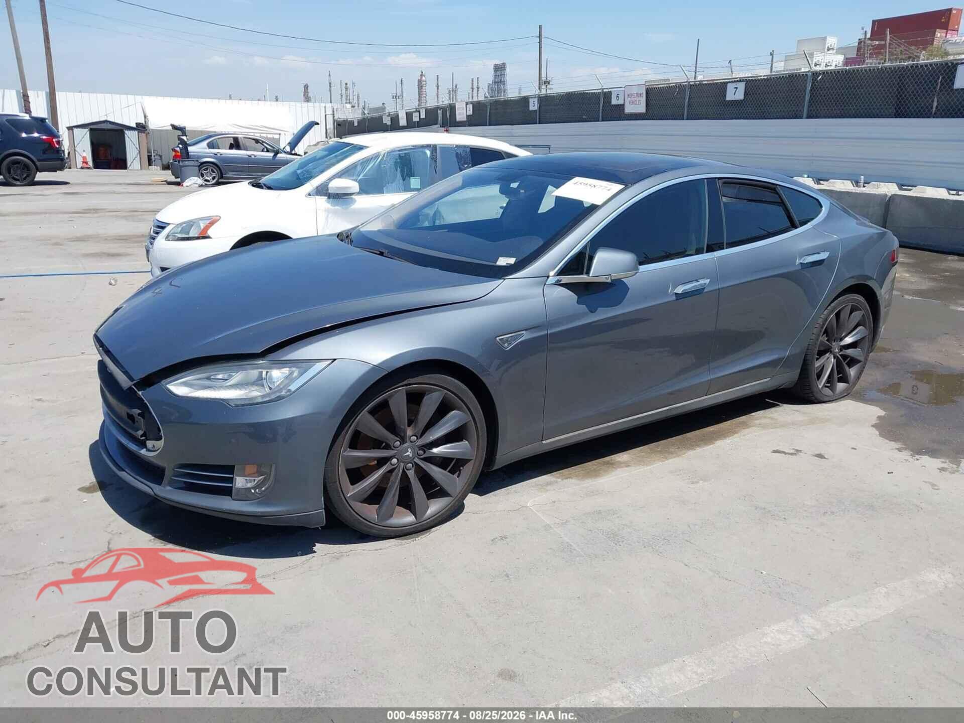 TESLA MODEL S 2013 - 5YJSA1DP3DFP13582