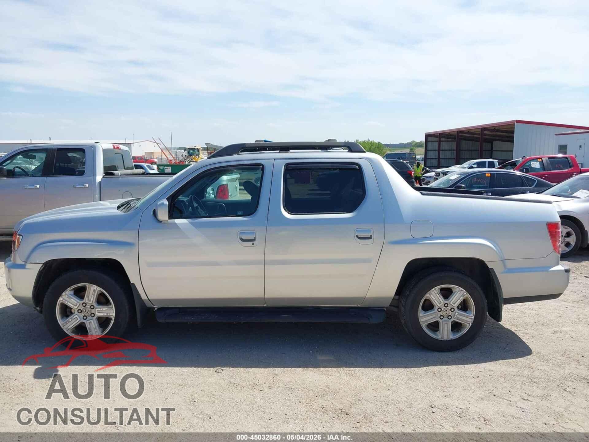 HONDA RIDGELINE 2011 - 5FPYK1F51BB010635