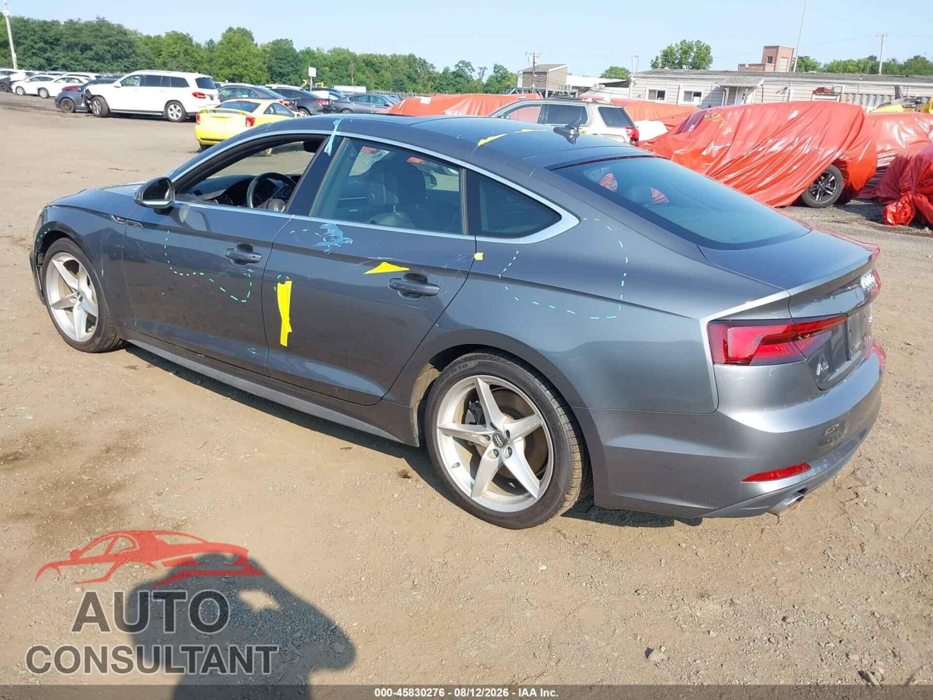 AUDI A5 2018 - WAUDNCF56JA088682