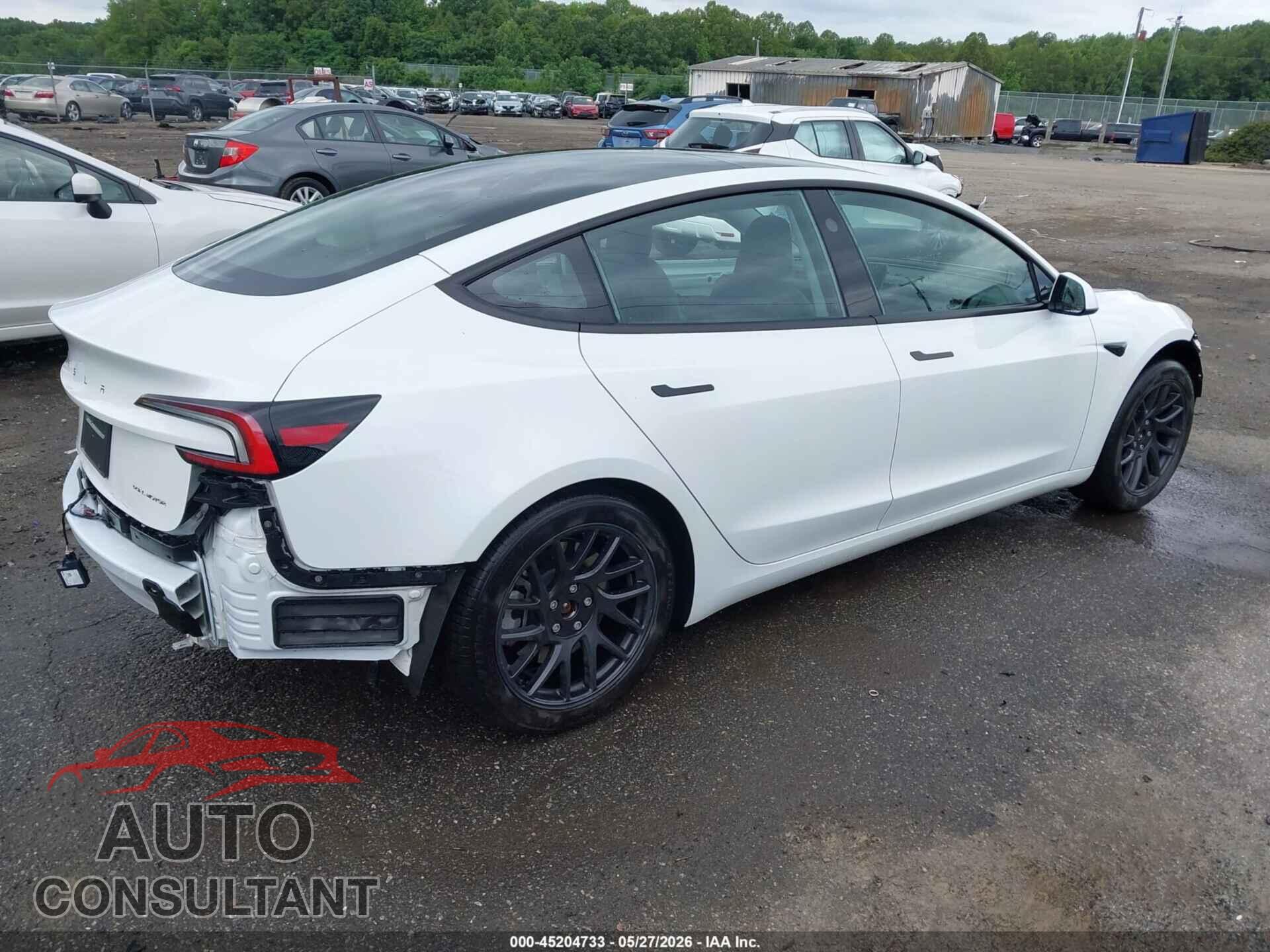 TESLA MODEL 3 2024 - 5YJ3E1EB5RF826792