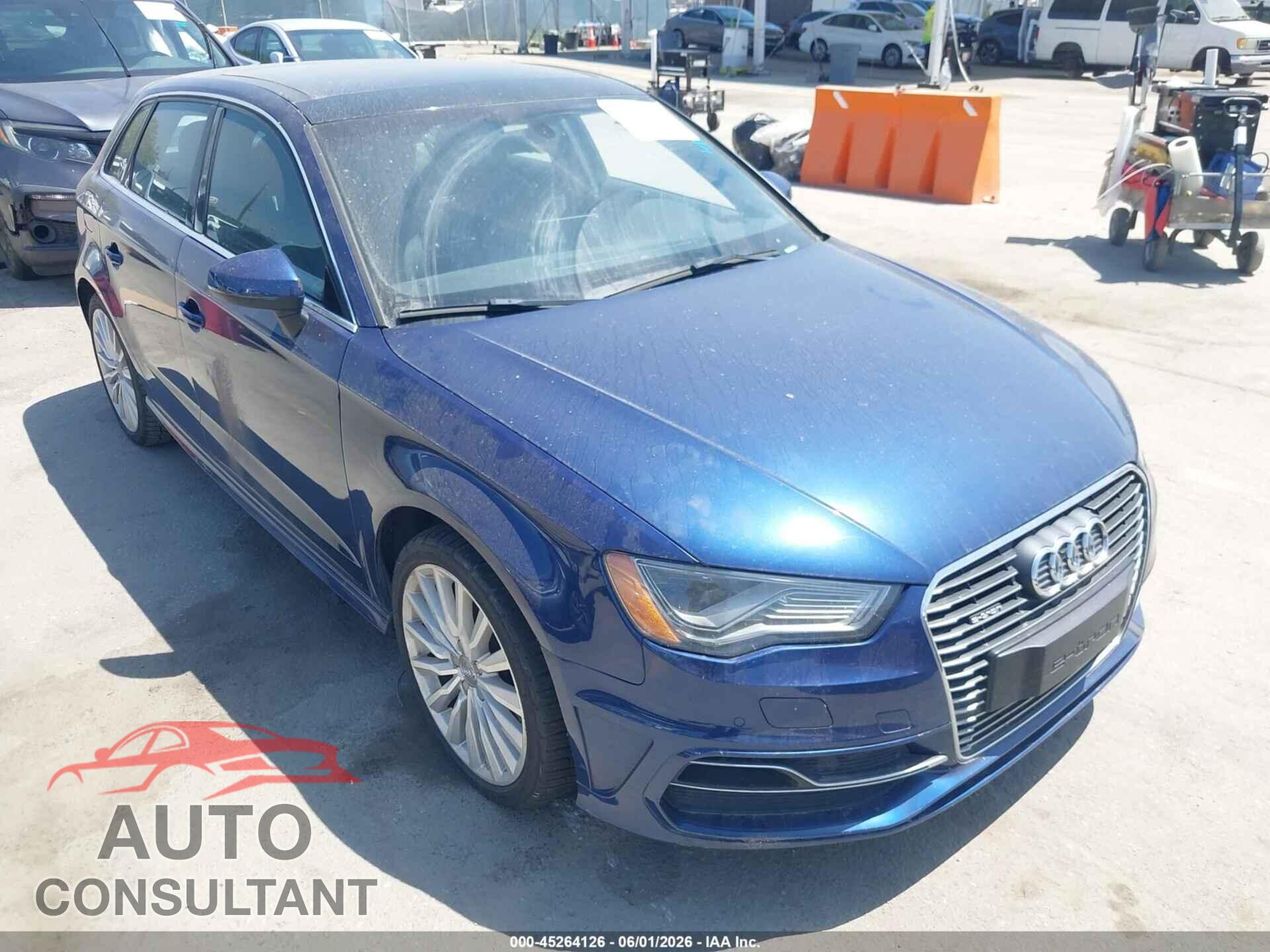 AUDI A3 E-TRON 2016 - WAUTPBFF0GA034022