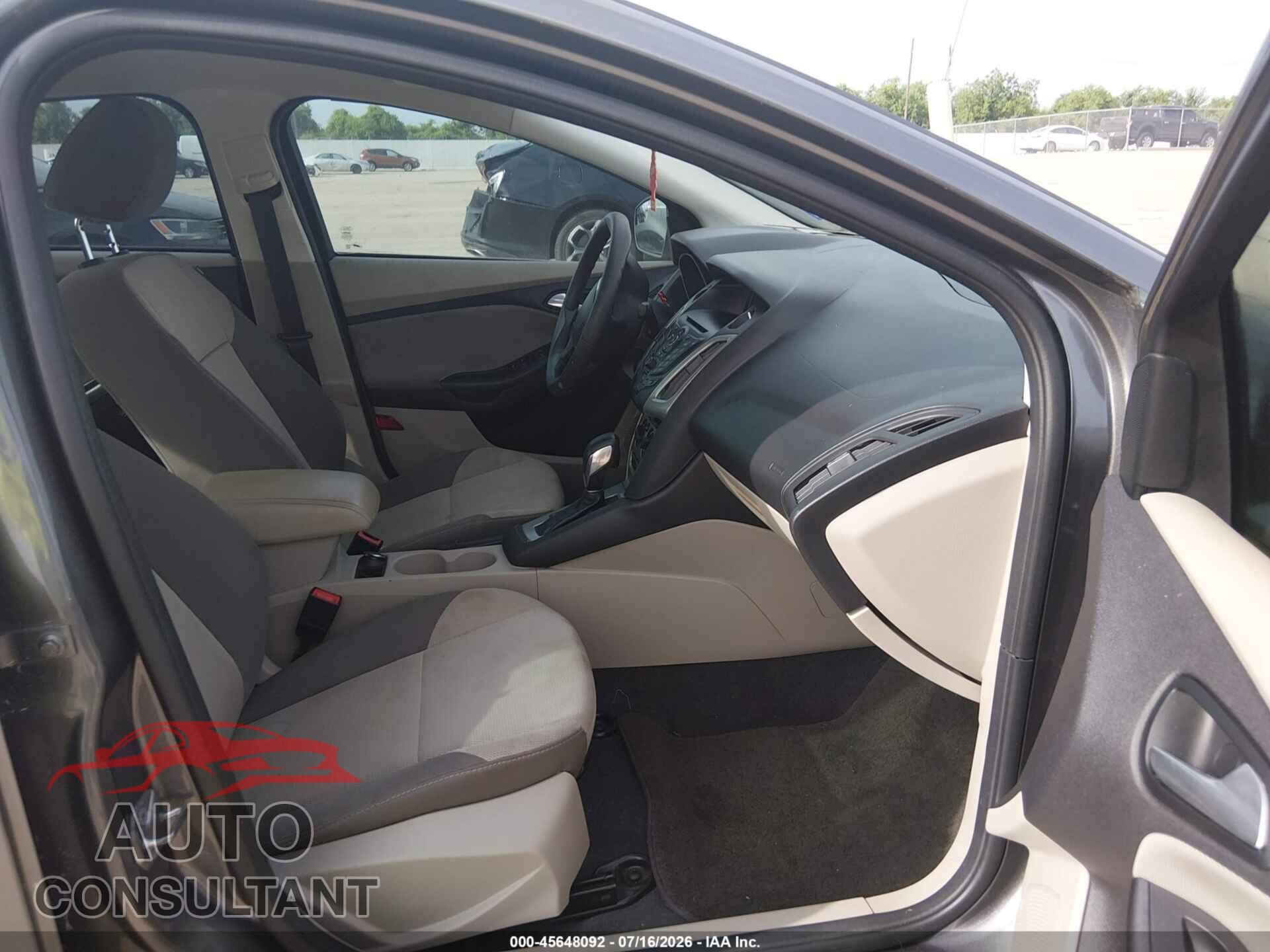 FORD FOCUS 2014 - 1FADP3F26EL293504