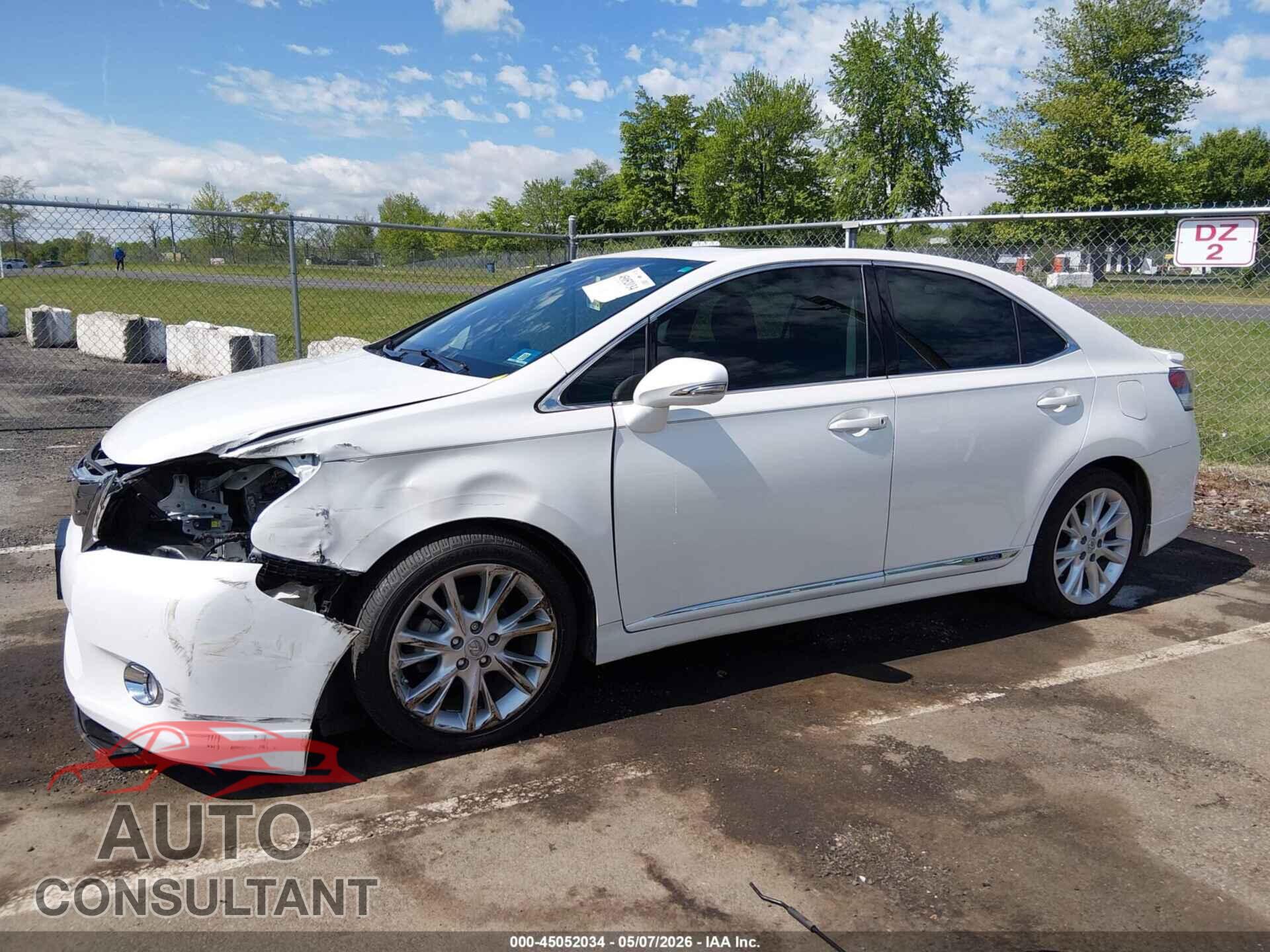LEXUS HS 250H 2010 - JTHBB1BA2A2020236