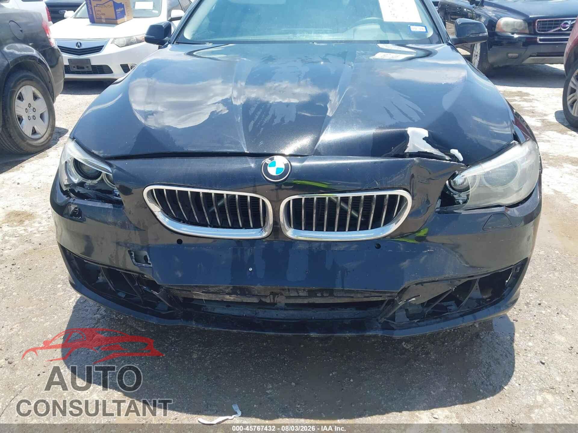 BMW 528I 2014 - WBA5A5C59ED500856