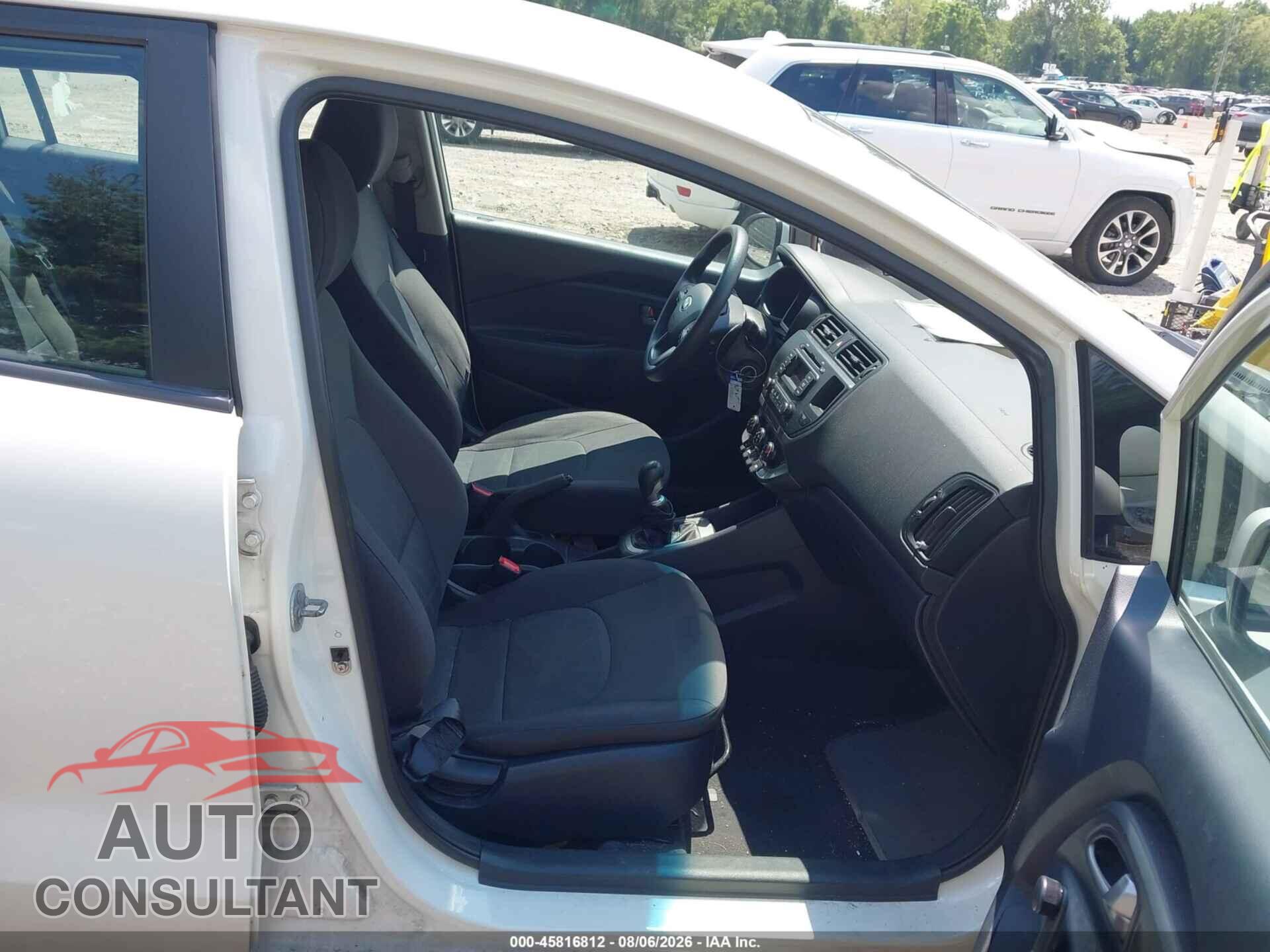 KIA RIO 2013 - KNADM4A36D6150104