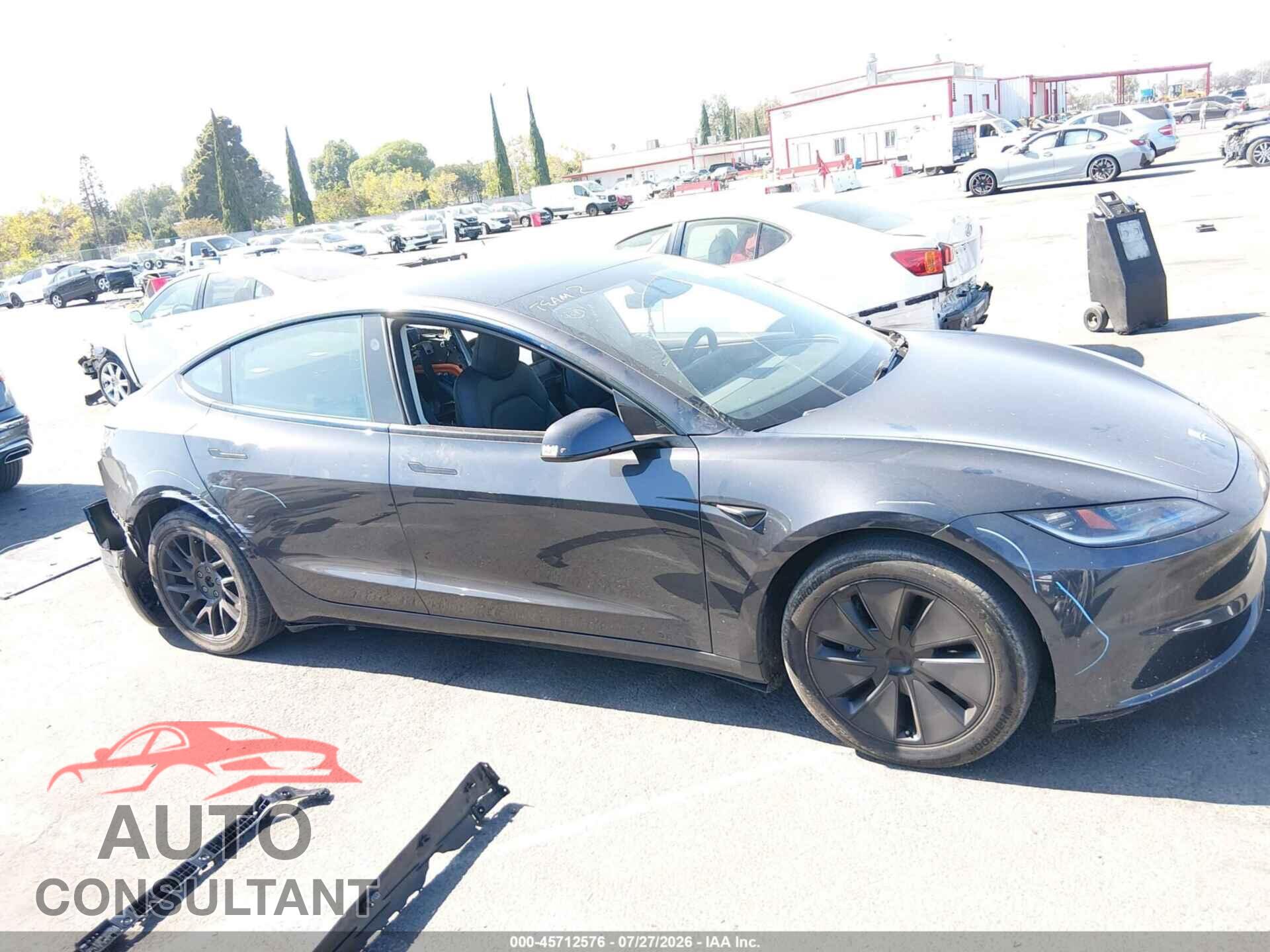 TESLA MODEL 3 2024 - 5YJ3E1EA2RF742968