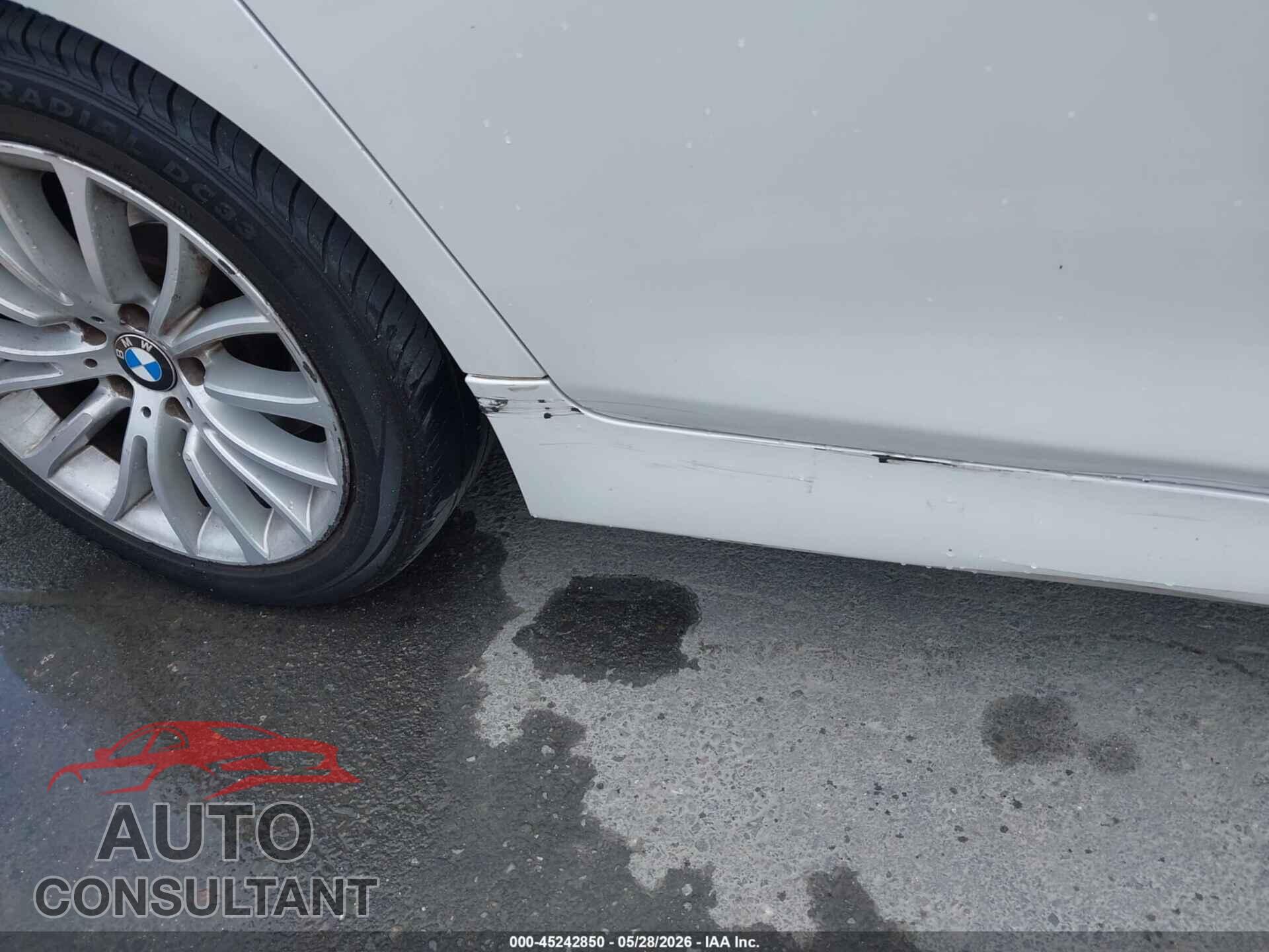 BMW 528I 2014 - WBA5A5C57ED505828
