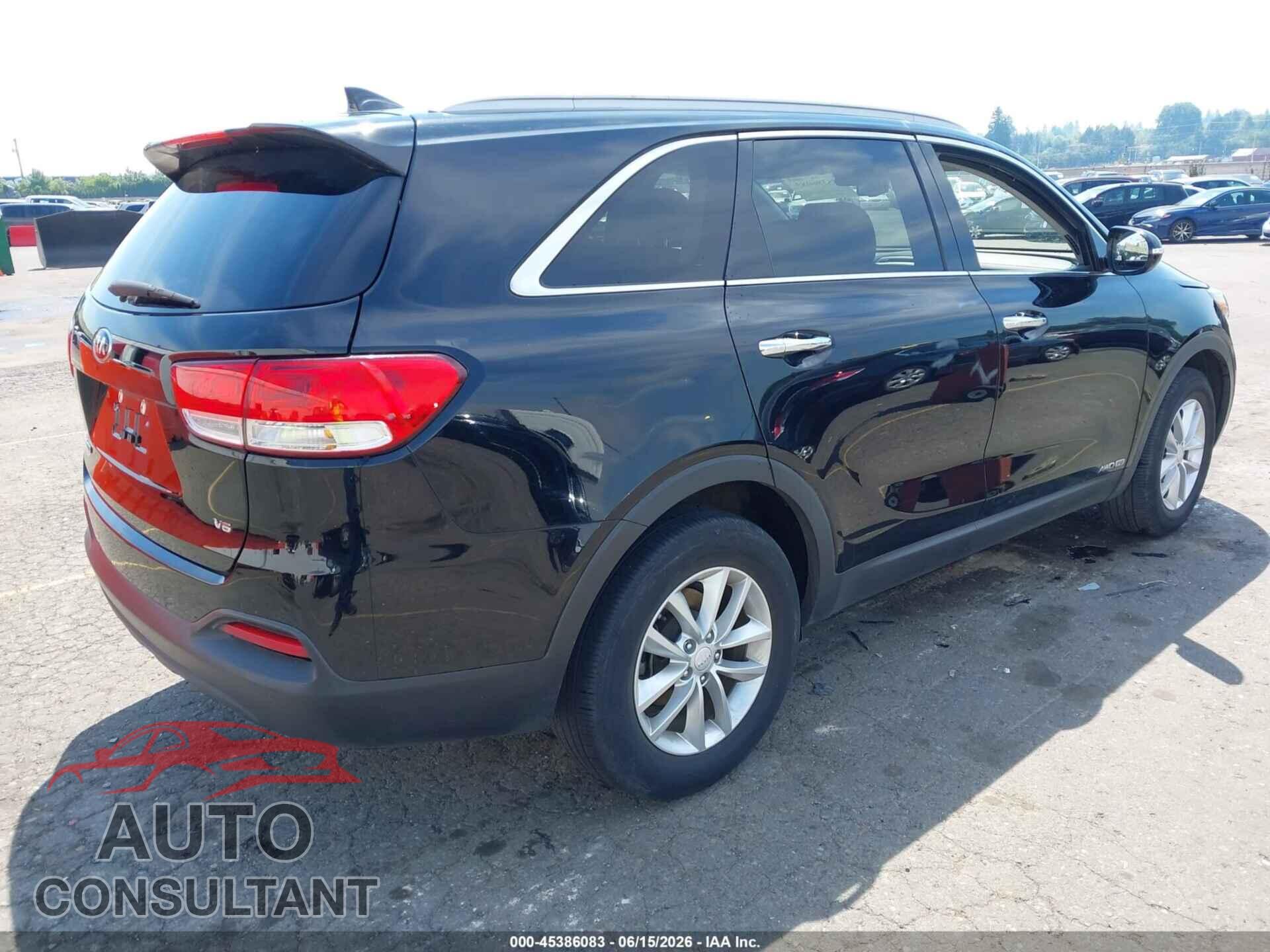 KIA SORENTO 2017 - 5XYPGDA59HG337039