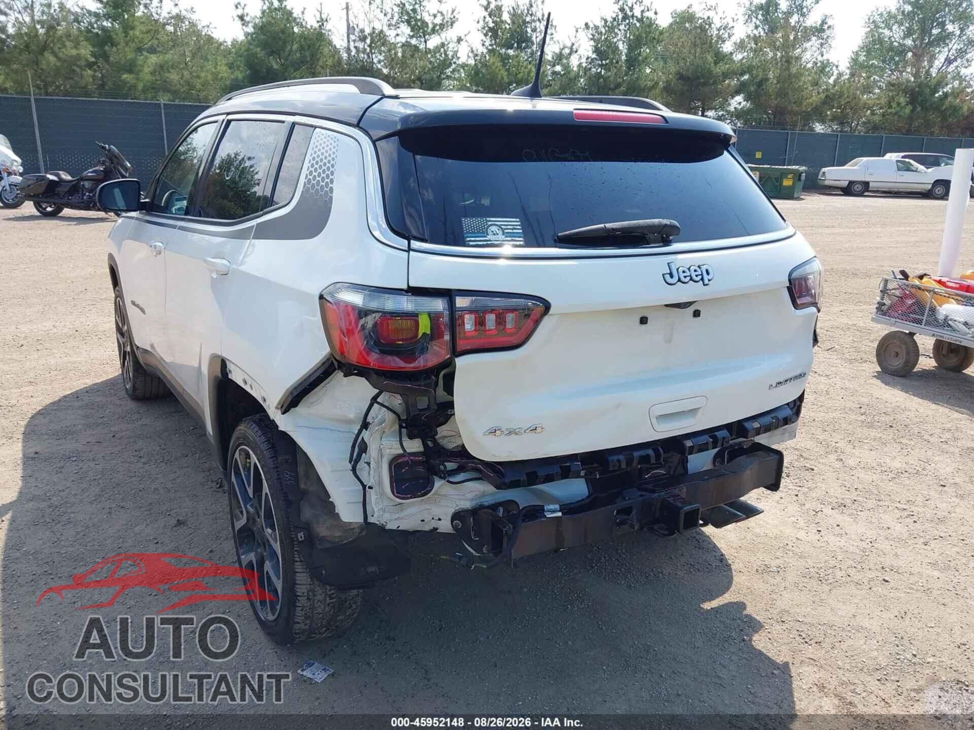 JEEP COMPASS 2018 - 3C4NJDCB0JT100515
