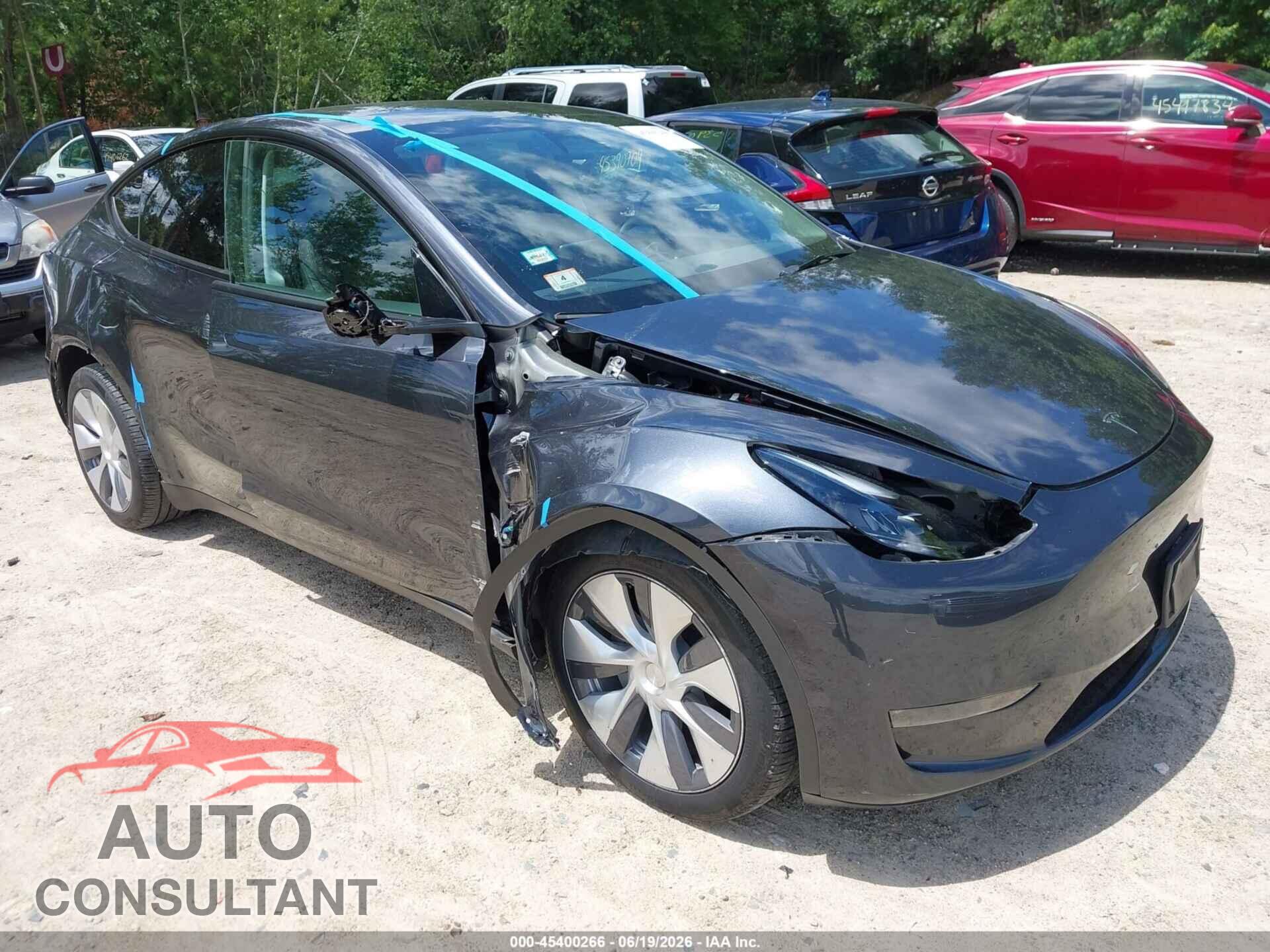 TESLA MODEL Y 2024 - 7SAYGDEE4RA254318