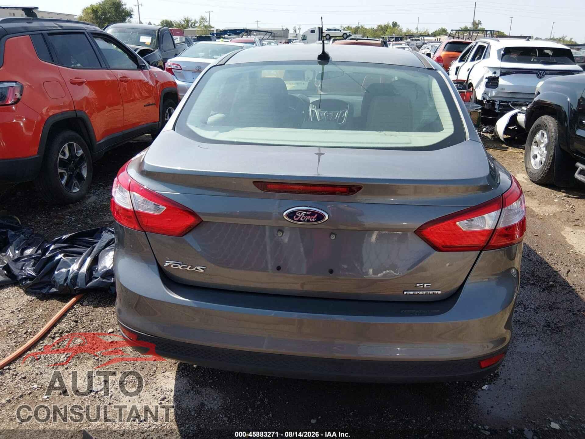 FORD FOCUS 2014 - 1FADP3F23EL246463