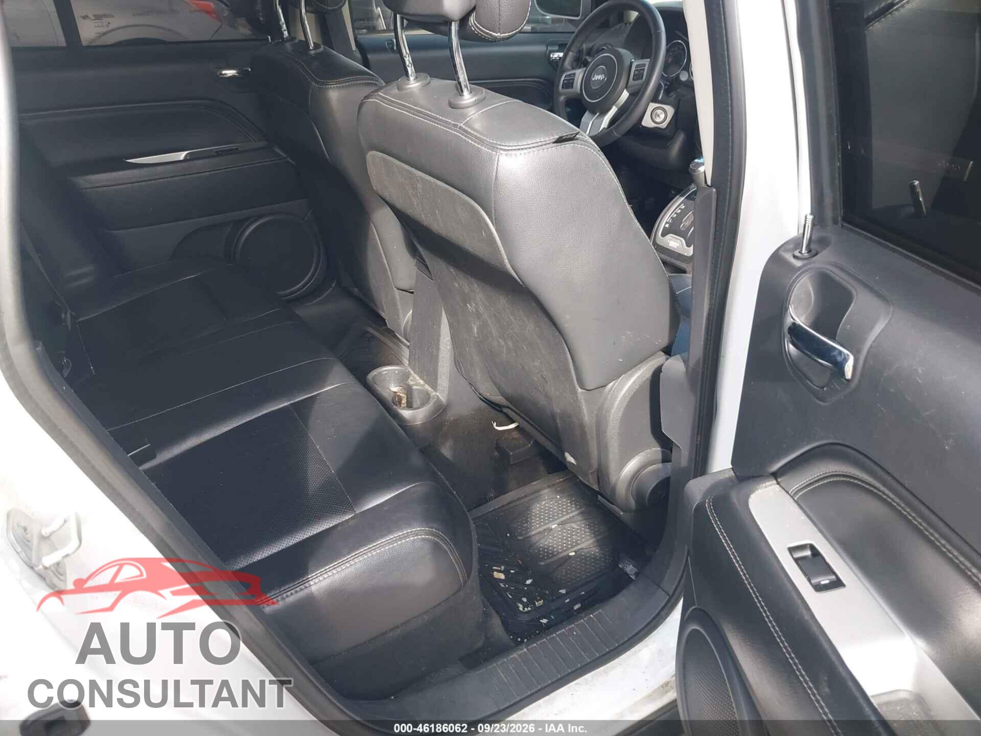 JEEP COMPASS 2014 - 1C4NJDCB8ED682813