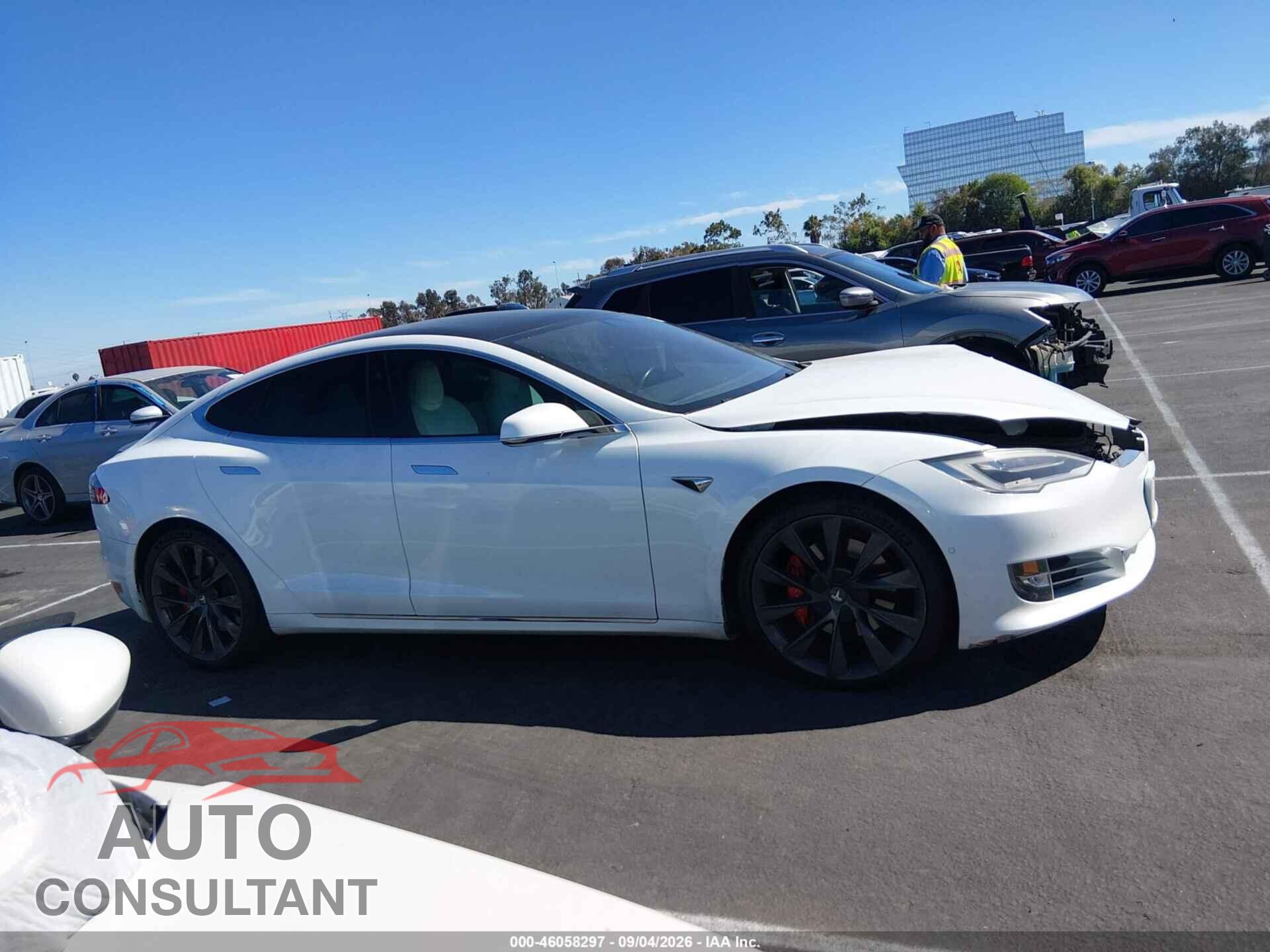 TESLA MODEL S 2020 - 5YJSA1E45LF415795