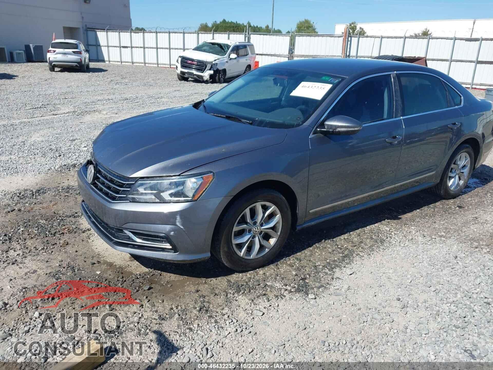 VOLKSWAGEN PASSAT 2017 - 1VWAT7A33HC046734