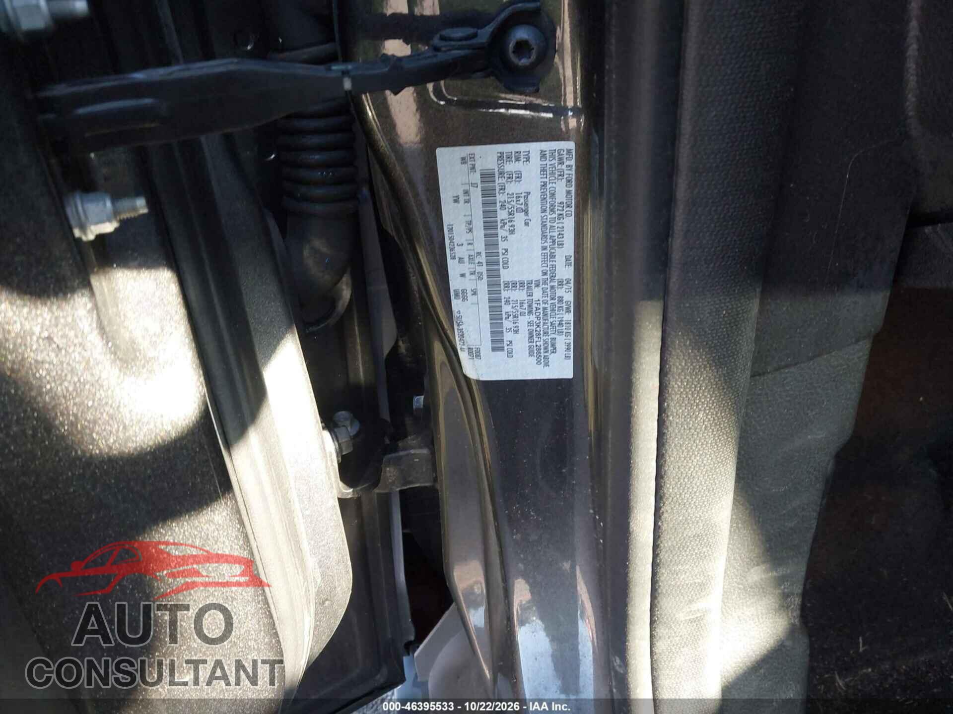FORD FOCUS 2015 - 1FADP3K28FL286500