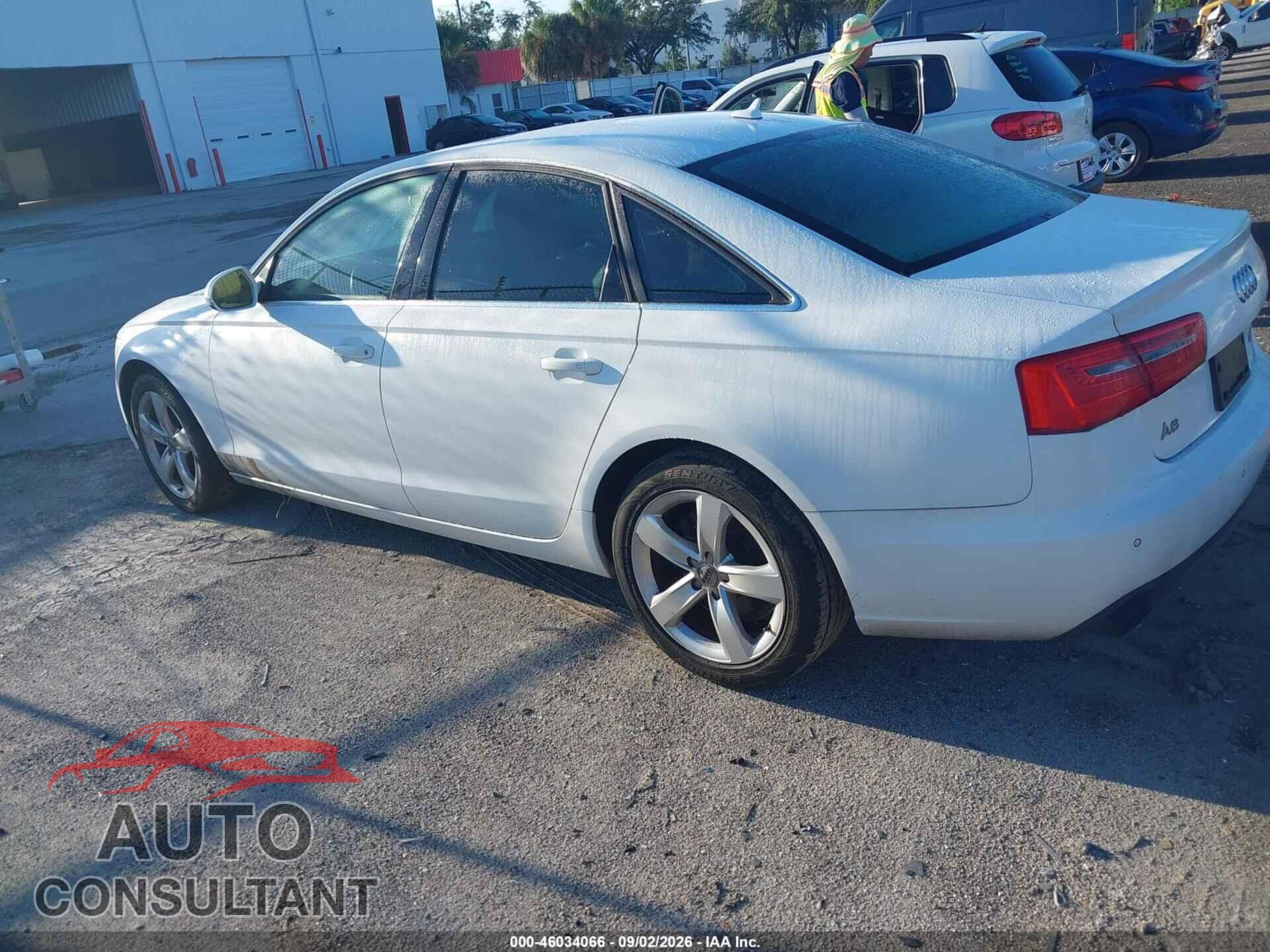 AUDI A6 2012 - WAUDFAFC9CN127048