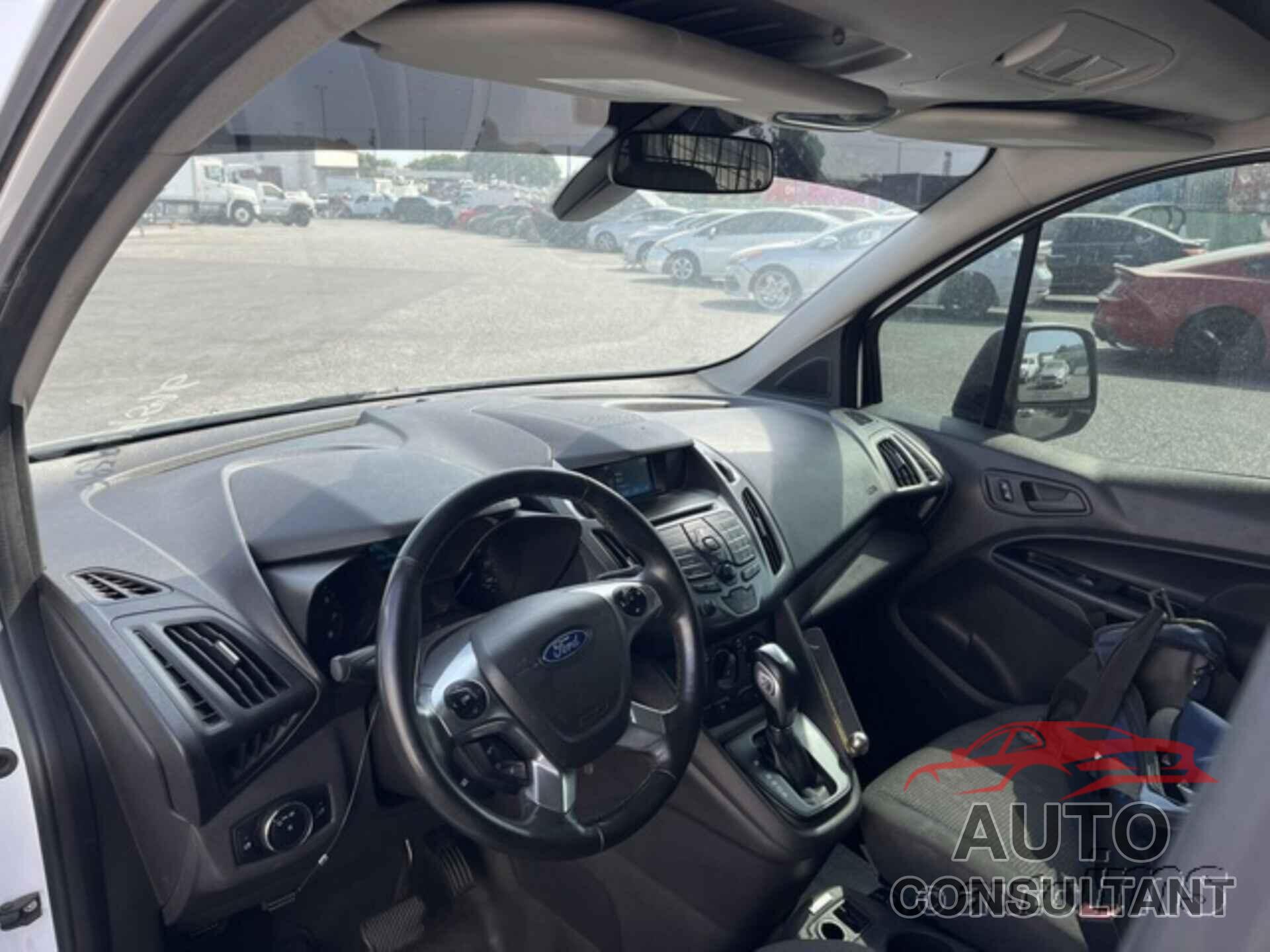 FORD TRANSIT CONNECT 2017 - NM0LS7E78H1321325