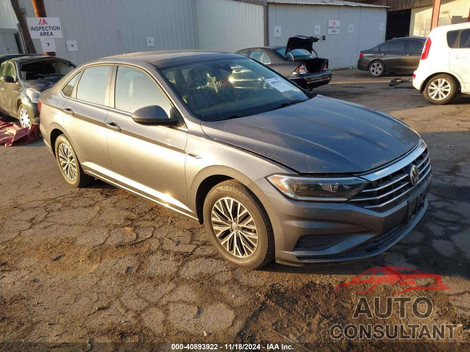 VOLKSWAGEN JETTA 2019 - 3VWE57BU0KM062561