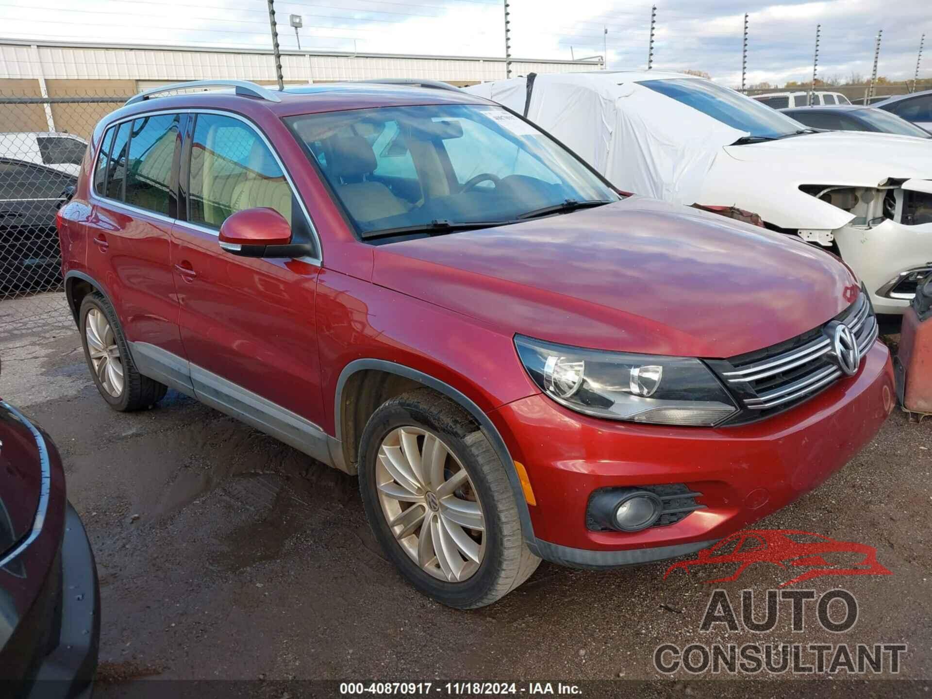 VOLKSWAGEN TIGUAN 2012 - WVGAV7AX6CW005839