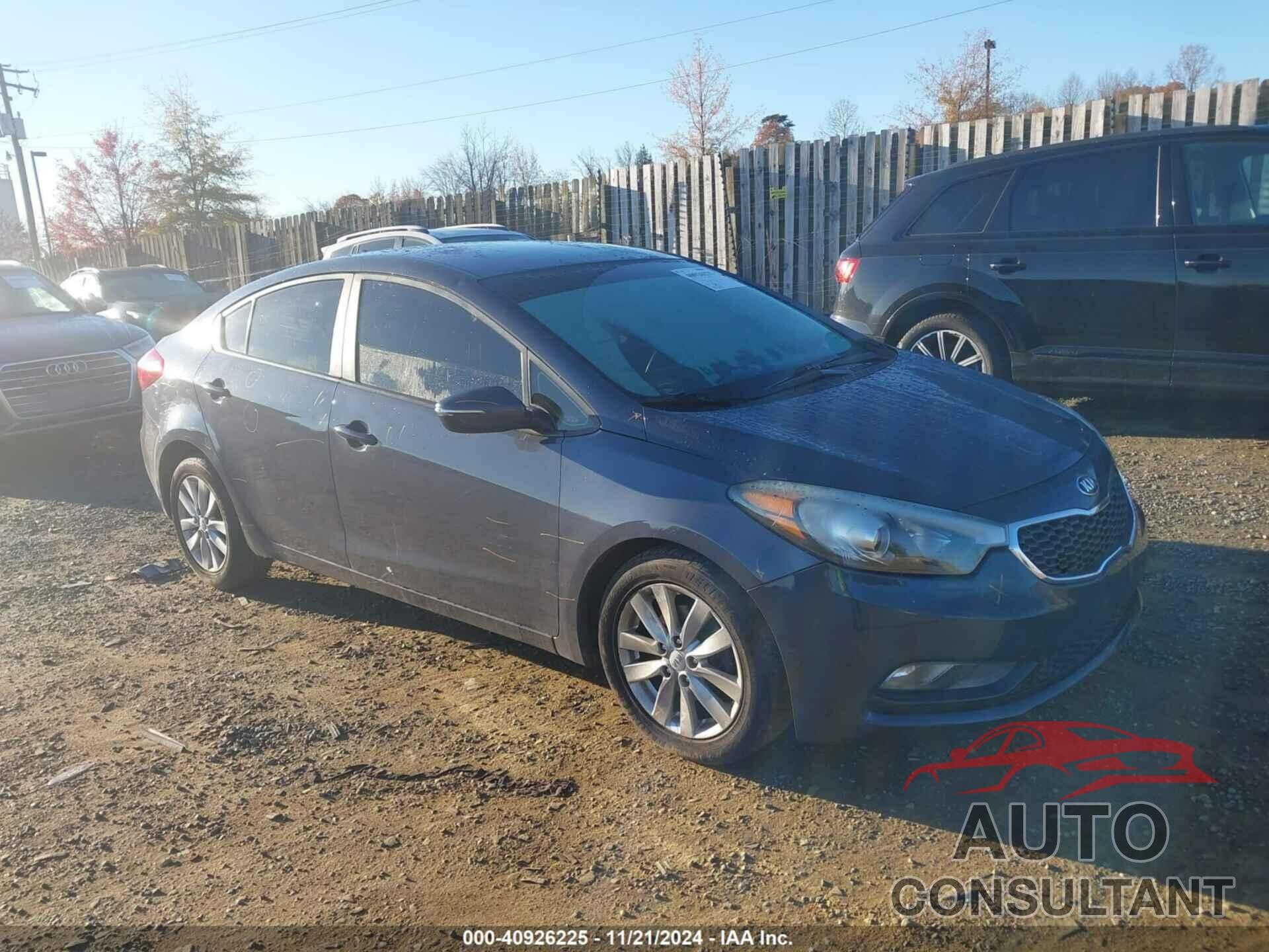 KIA FORTE 2016 - KNAFX4A6XG5446893