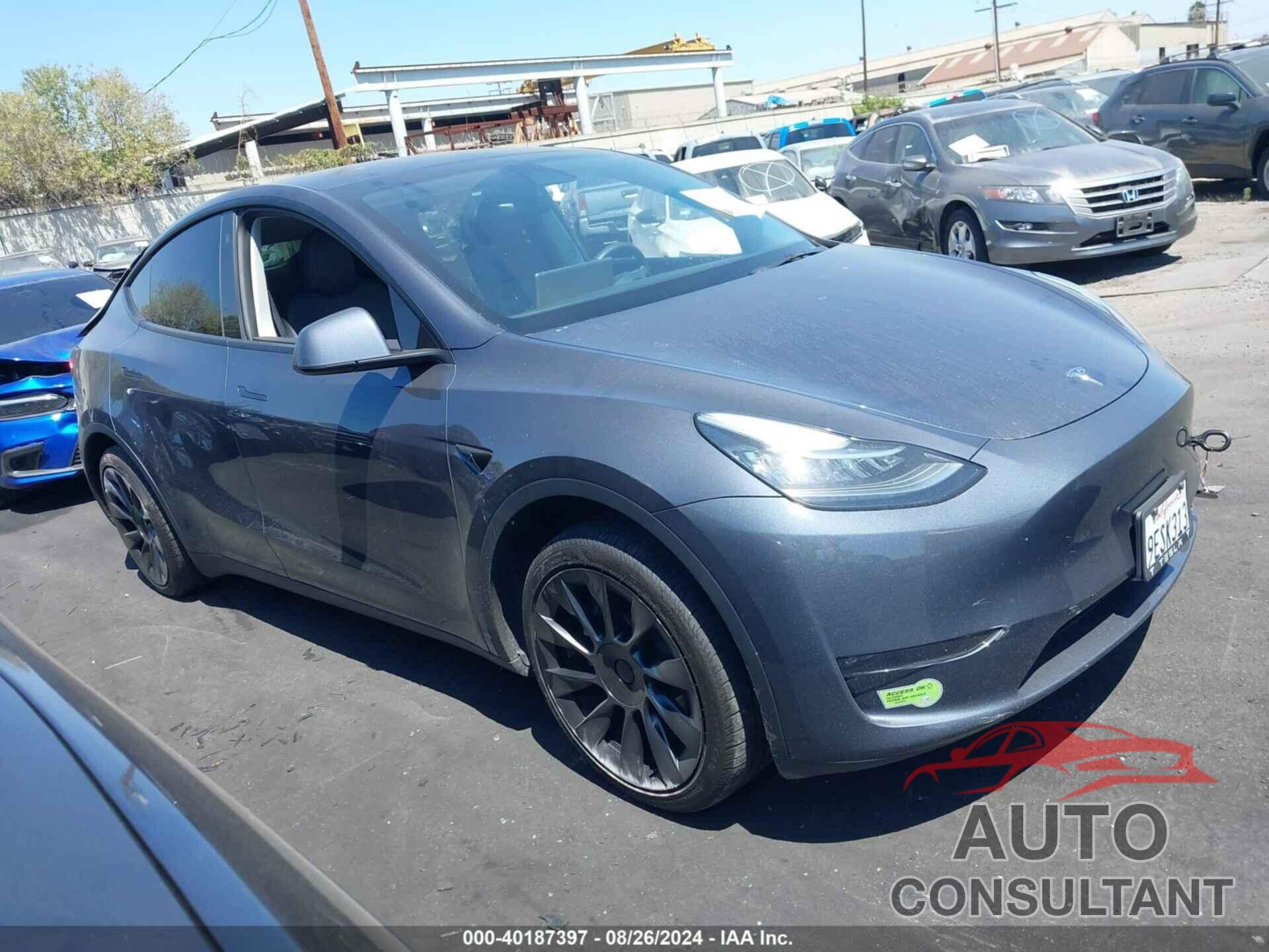 TESLA MODEL Y 2023 - 7SAYGDEE9PA047291