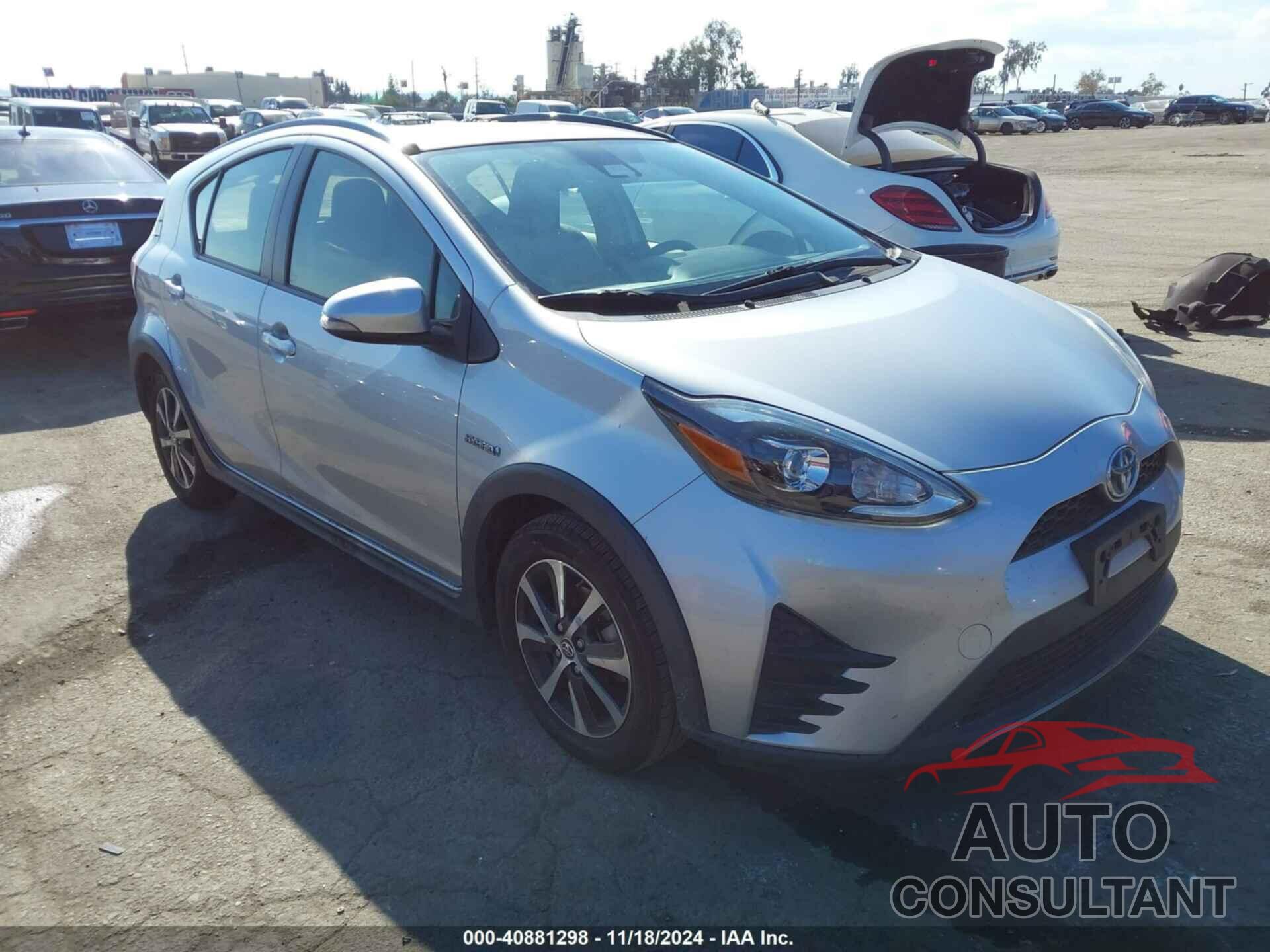 TOYOTA PRIUS C 2018 - JTDKDTB37J1603142