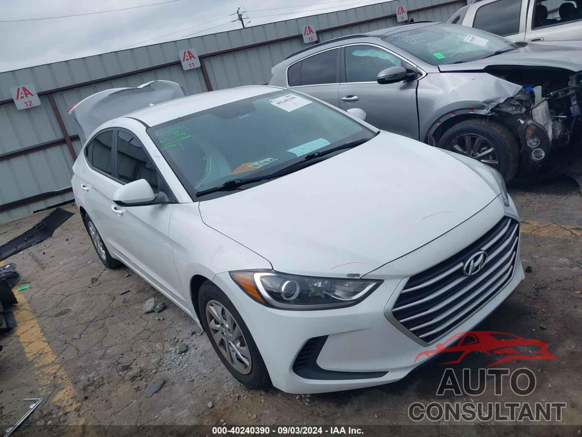 HYUNDAI ELANTRA 2018 - 5NPD74LF0JH400617