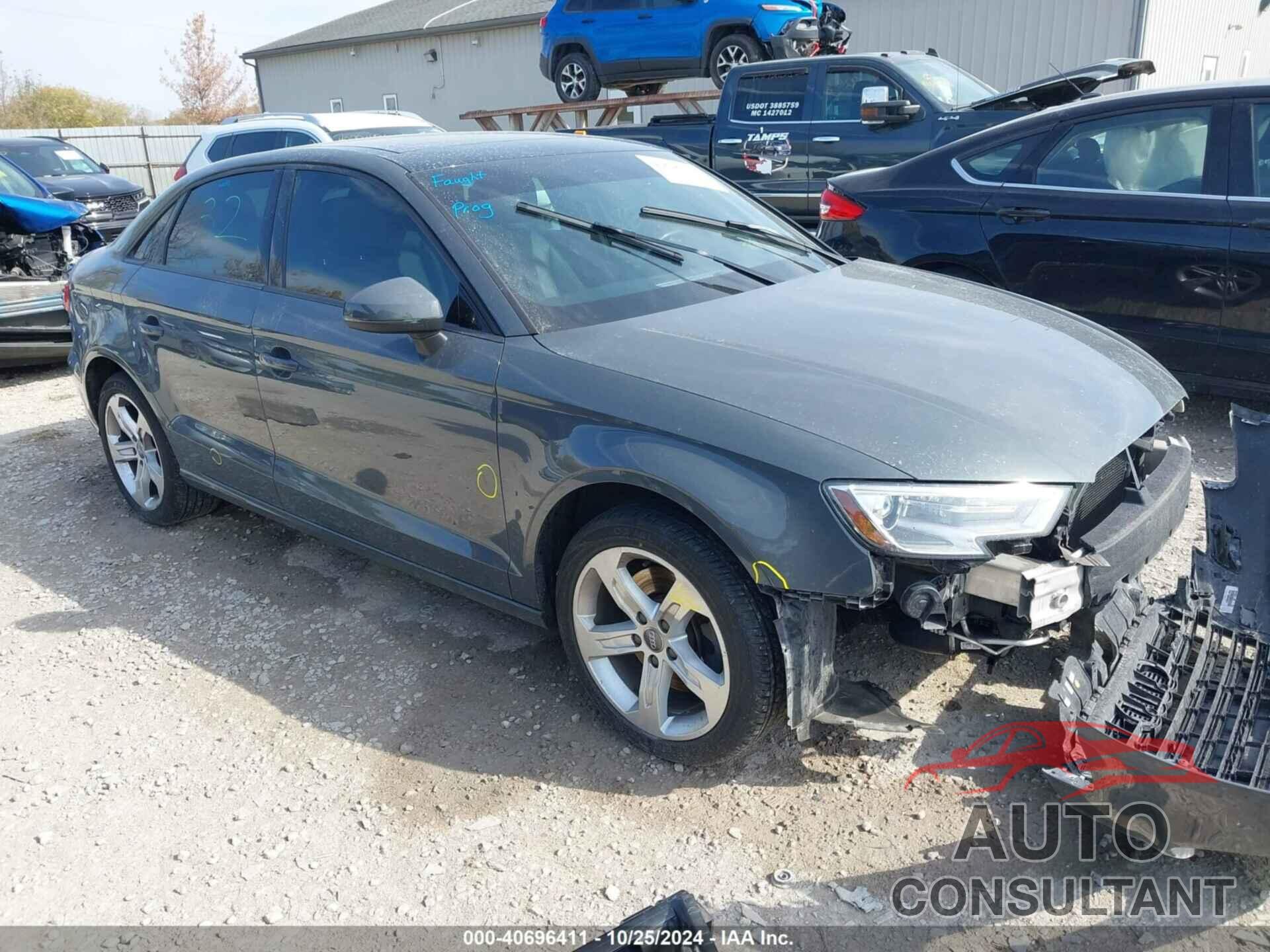 AUDI A3 2018 - WAUB8GFF3J1021102