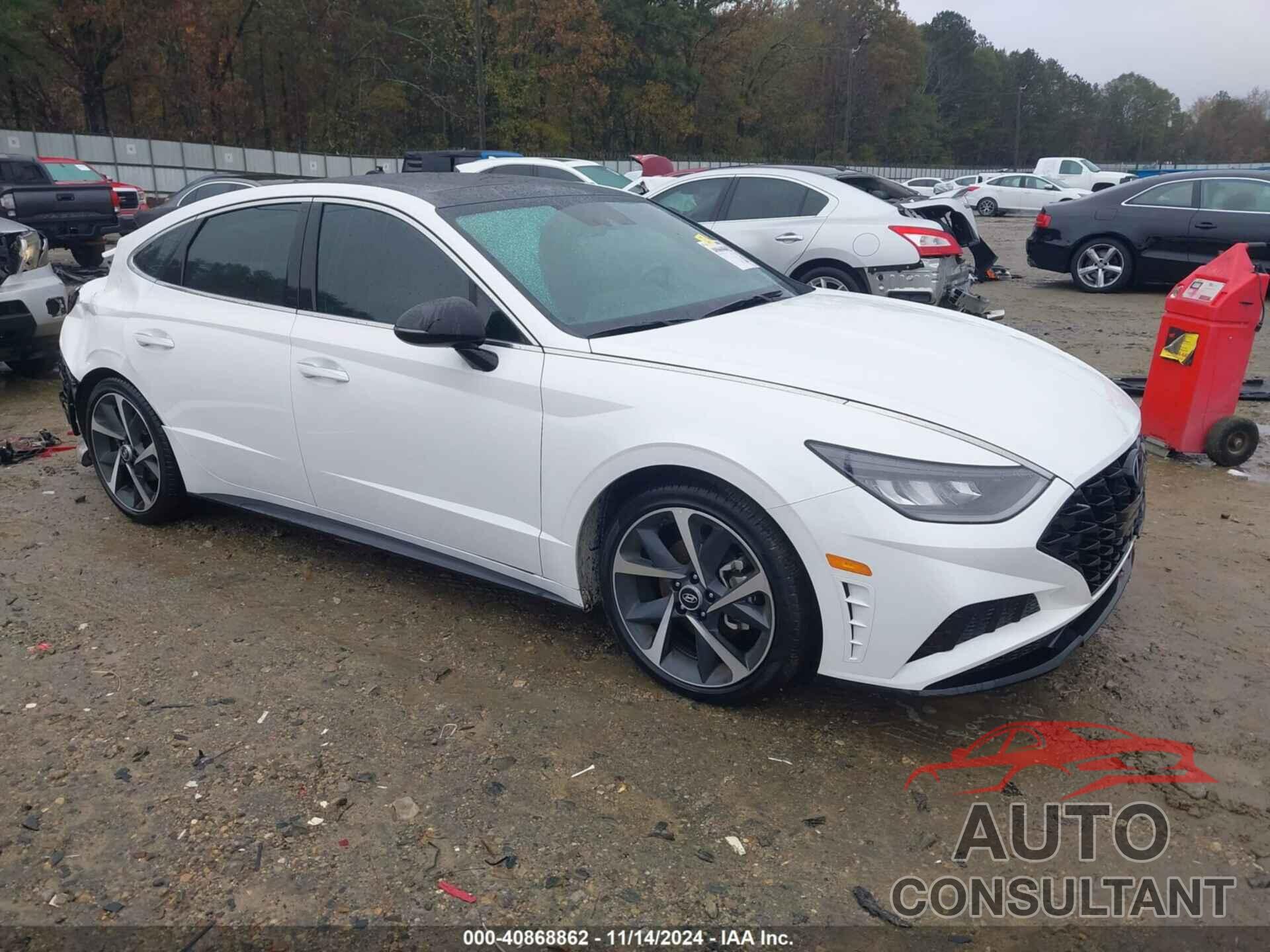 HYUNDAI SONATA 2022 - KMHL44J26NA228686