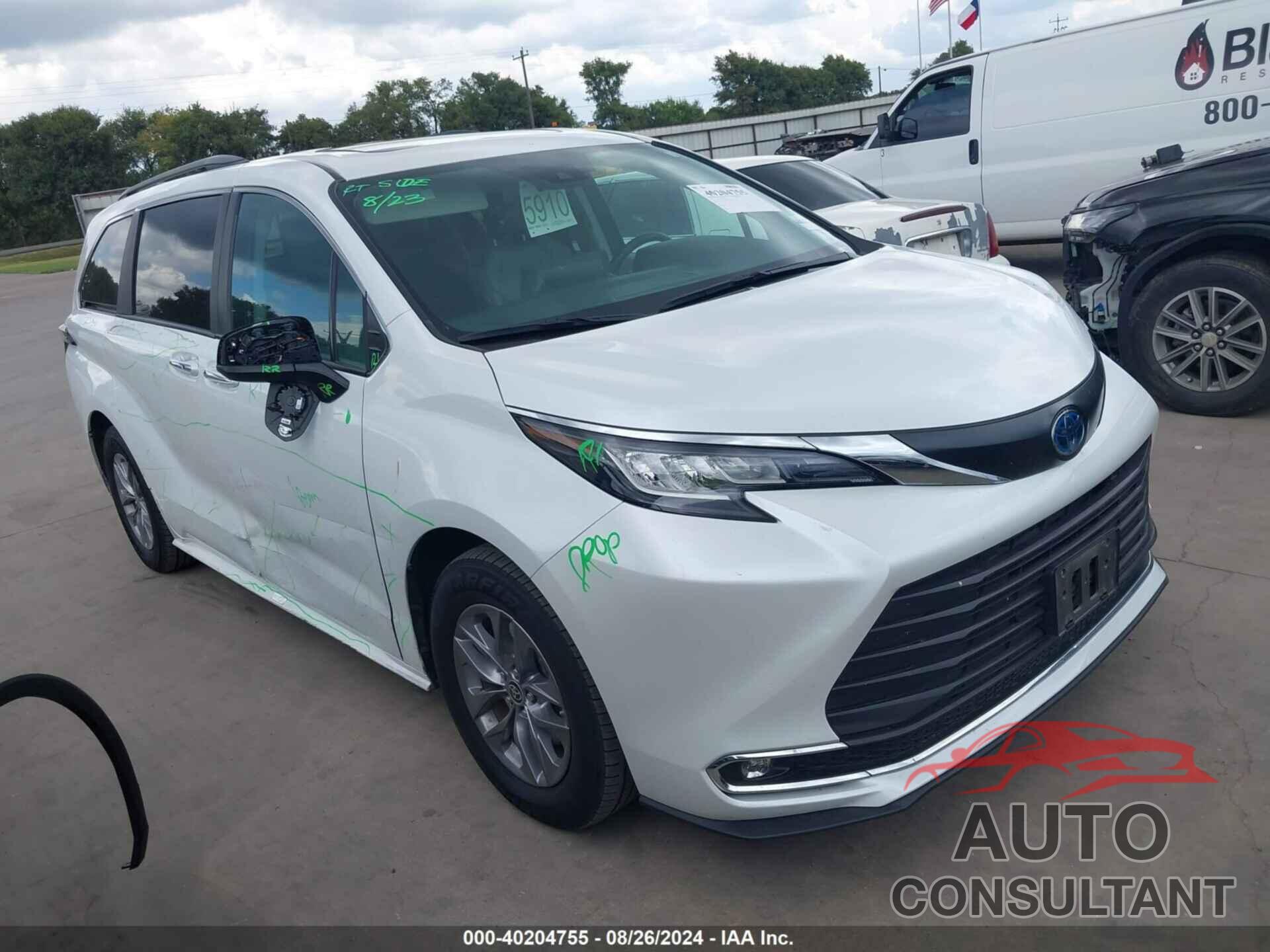 TOYOTA SIENNA 2023 - 5TDYRKEC7PS152534