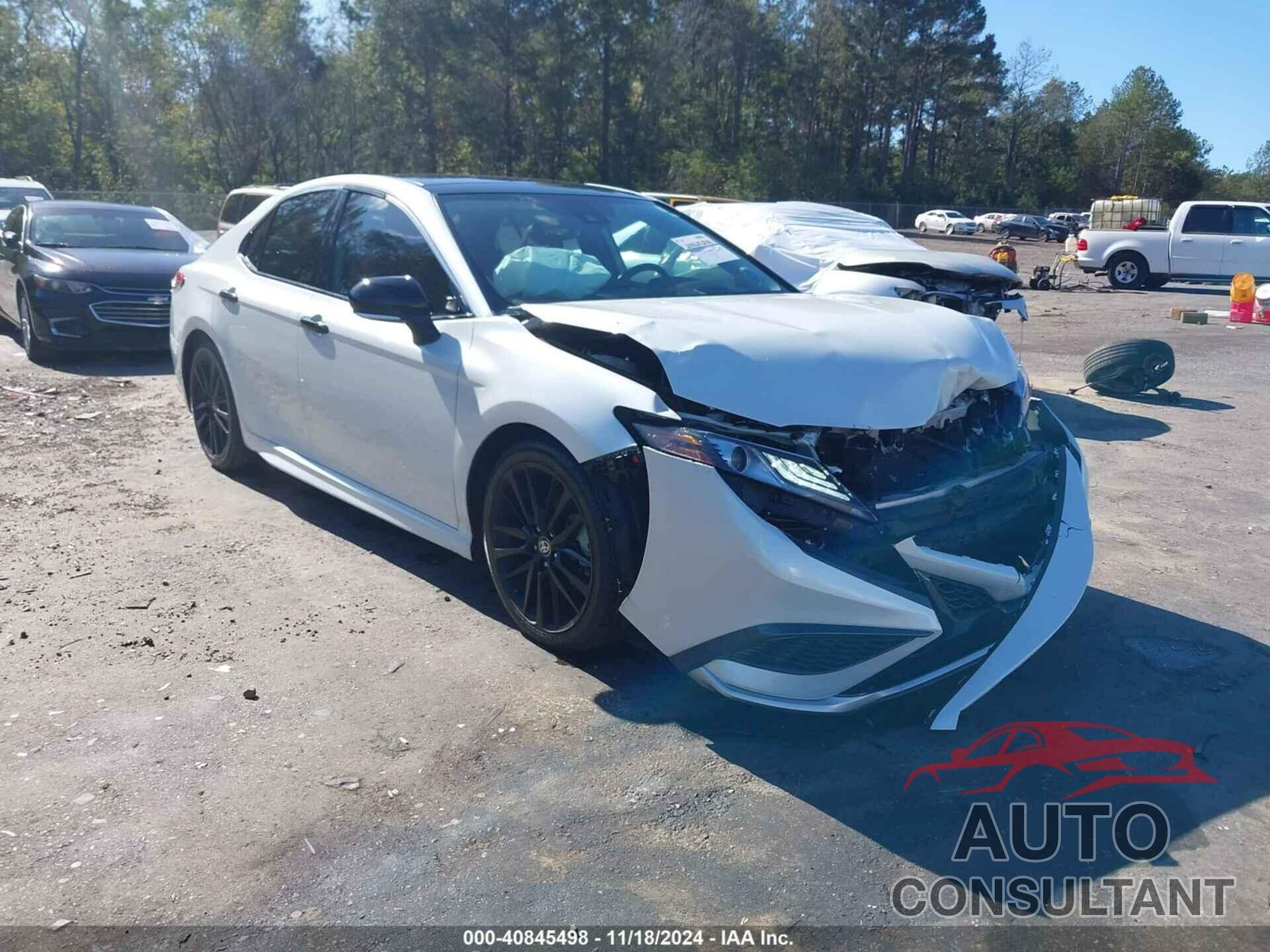 TOYOTA CAMRY 2021 - 4T1KZ1AK6MU054353