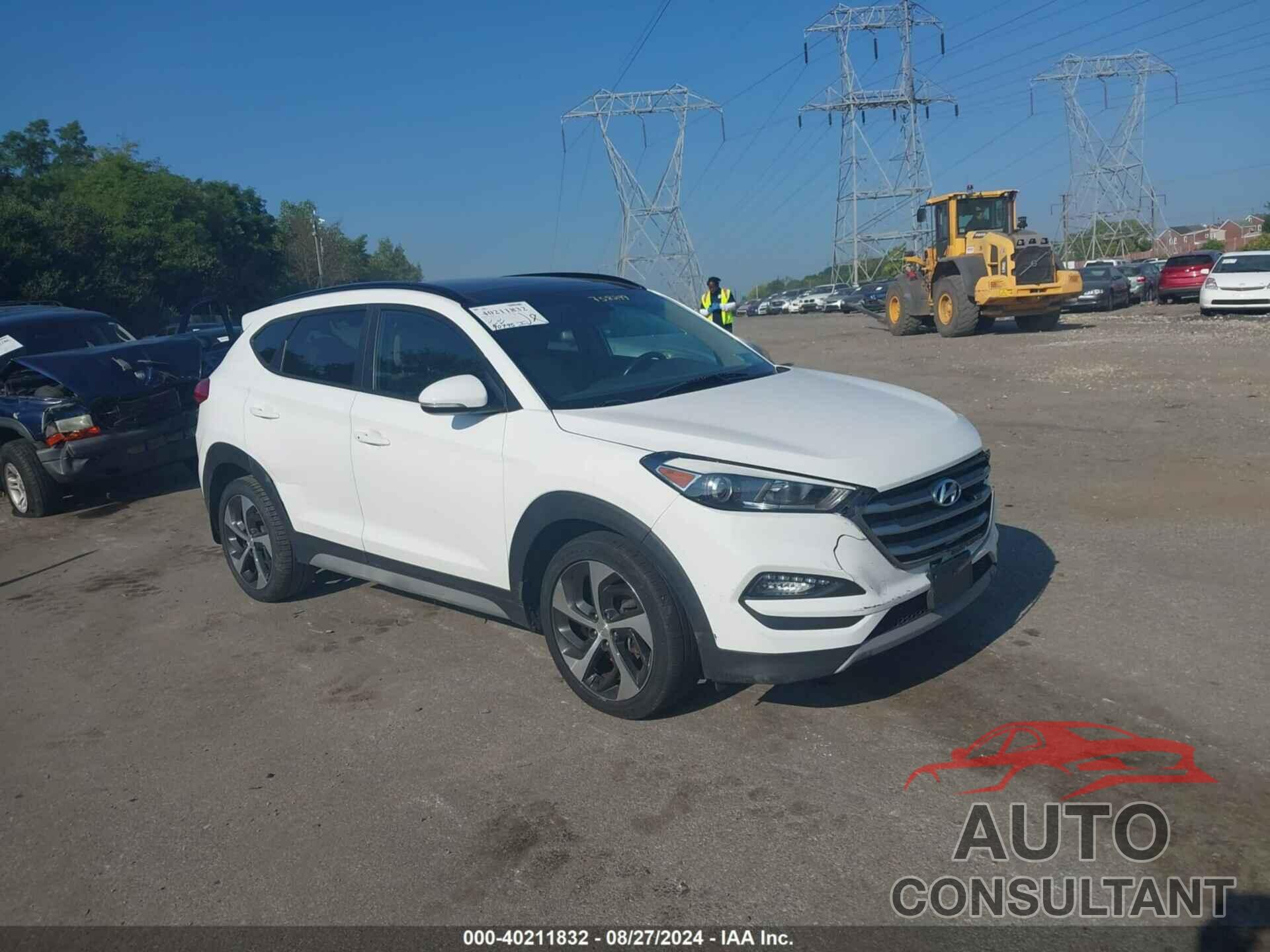 HYUNDAI TUCSON 2018 - KM8J3CA21JU758299