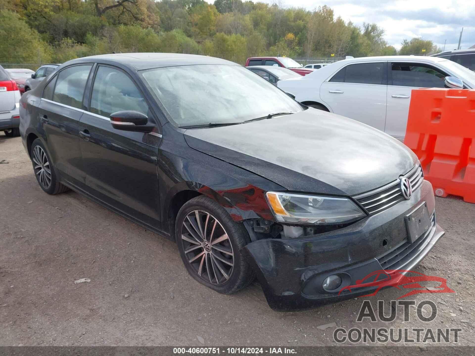 VOLKSWAGEN JETTA 2012 - 3VWLX7AJ6CM366343