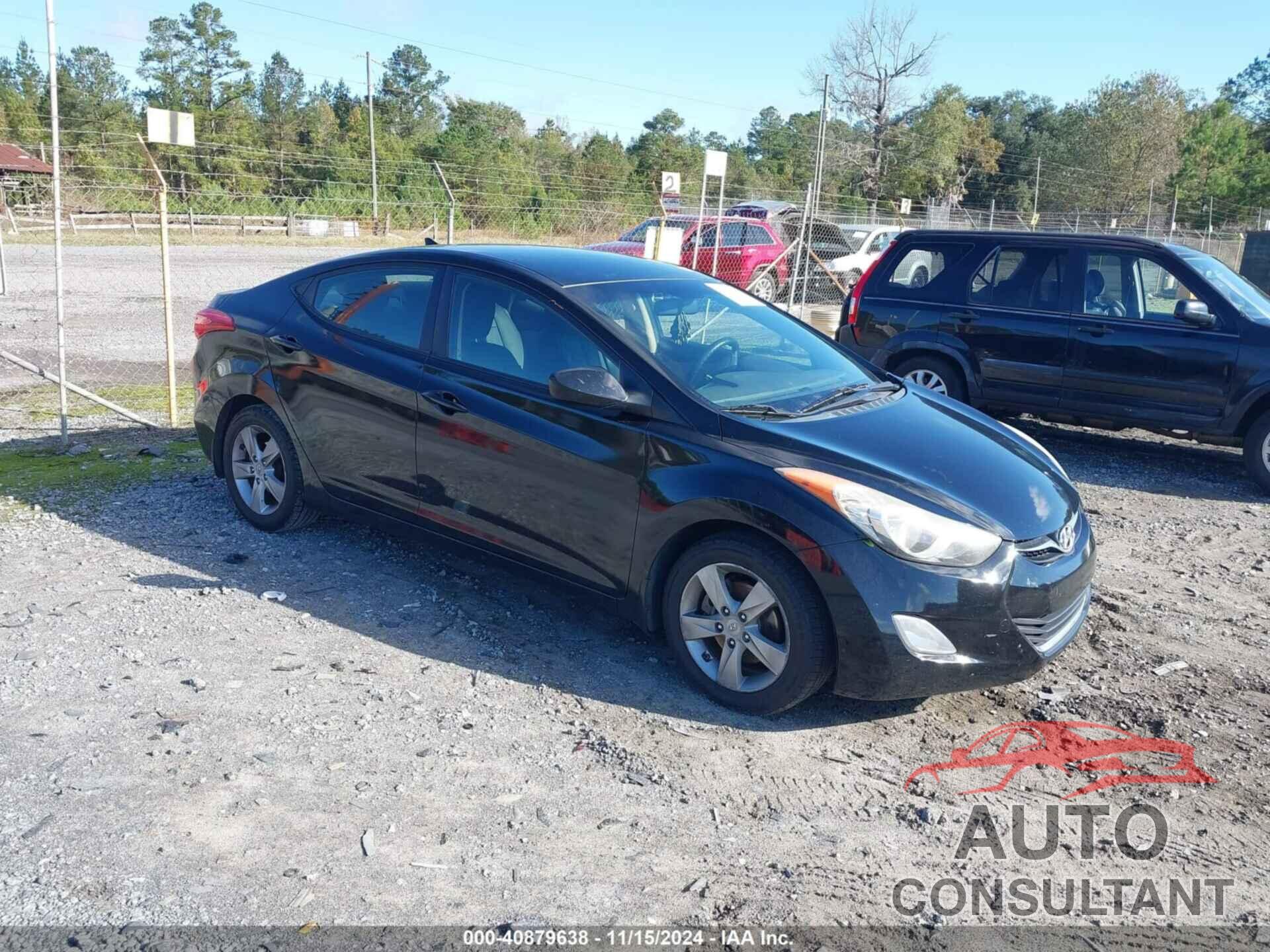 HYUNDAI ELANTRA 2012 - KMHDH4AE6CU390705