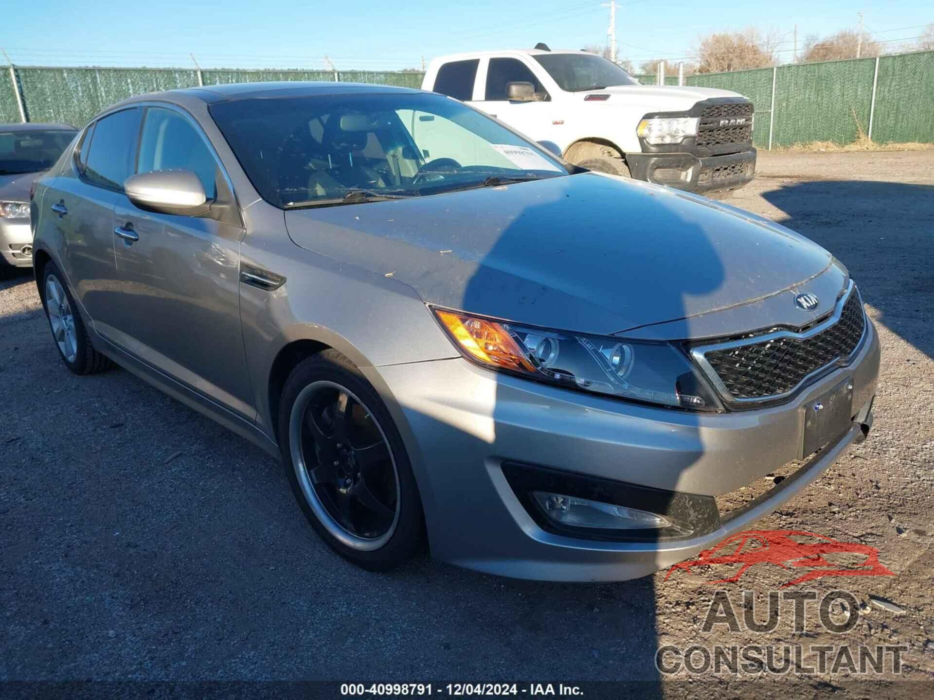 KIA OPTIMA 2013 - 5XXGR4A63DG124072
