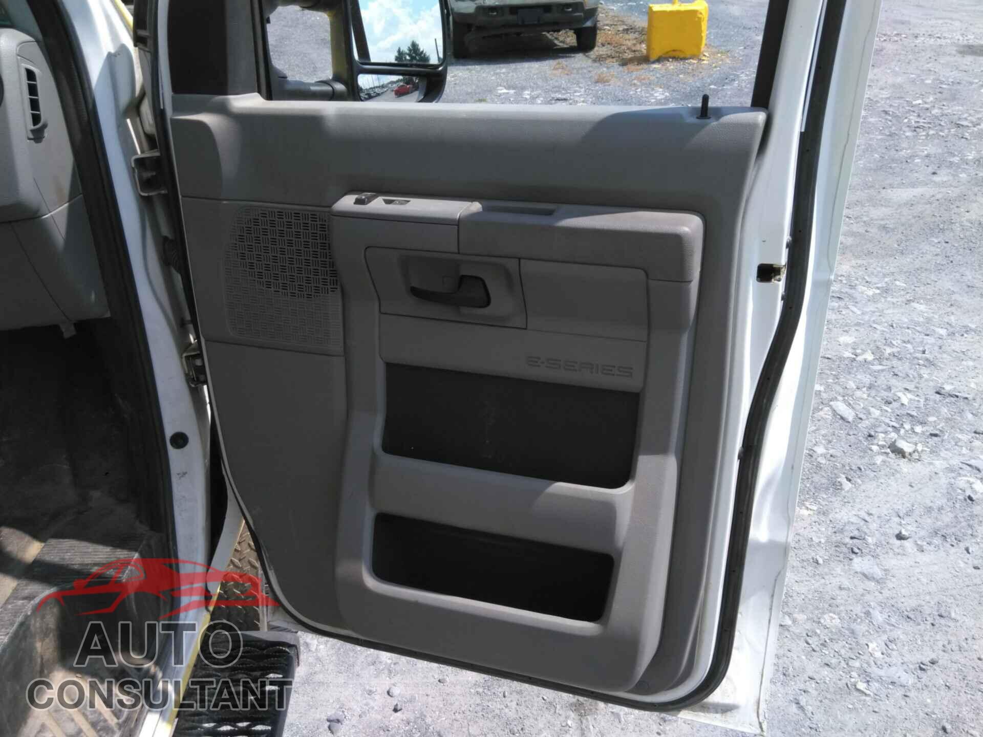 FORD E-450 CUTAWAY 2017 - 1FDXE4FS8HDC69105