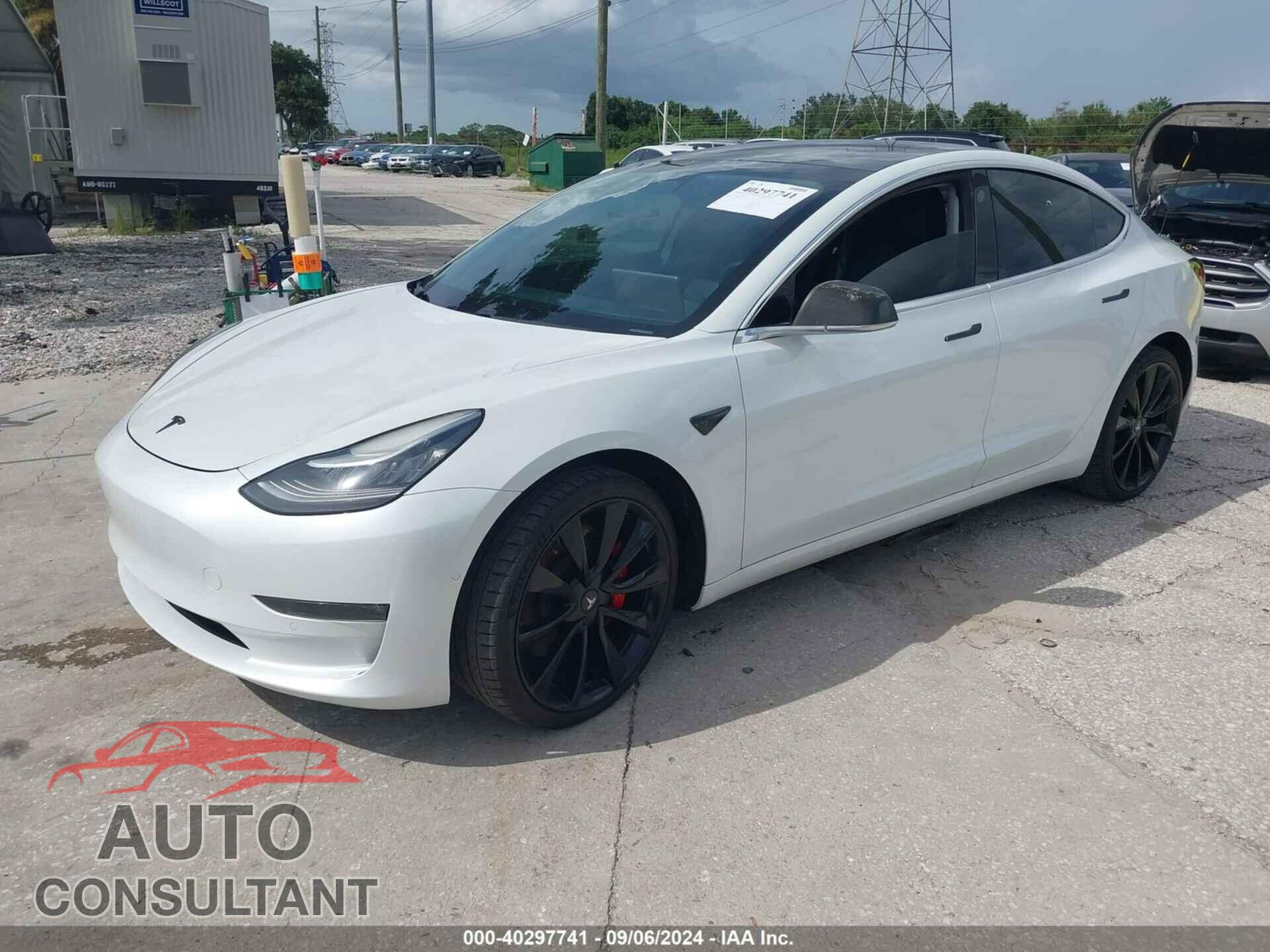 TESLA MODEL 3 2020 - 5YJ3E1EC0LF603205