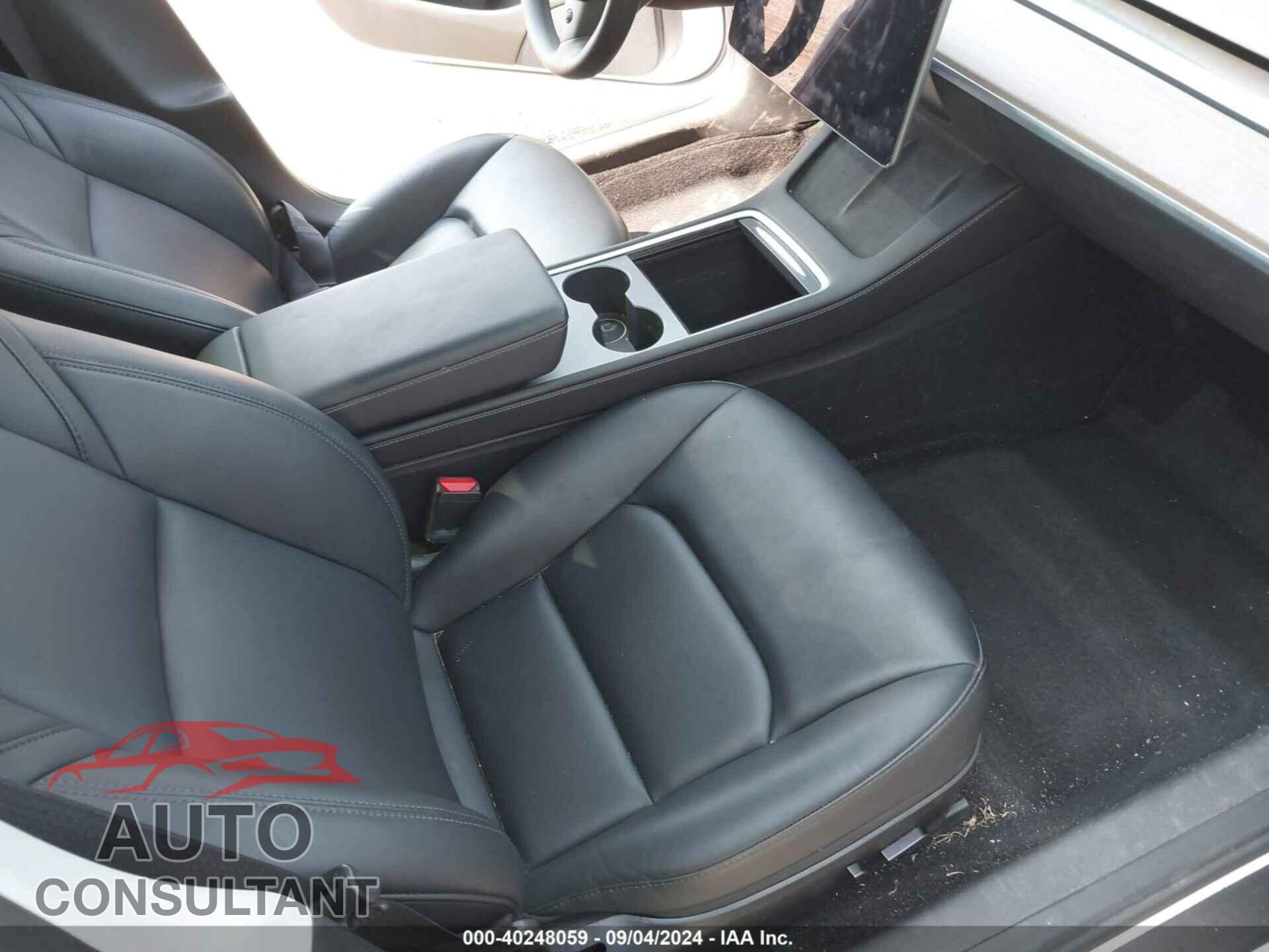 TESLA MODEL 3 2023 - 5YJ3E1EA3PF453983