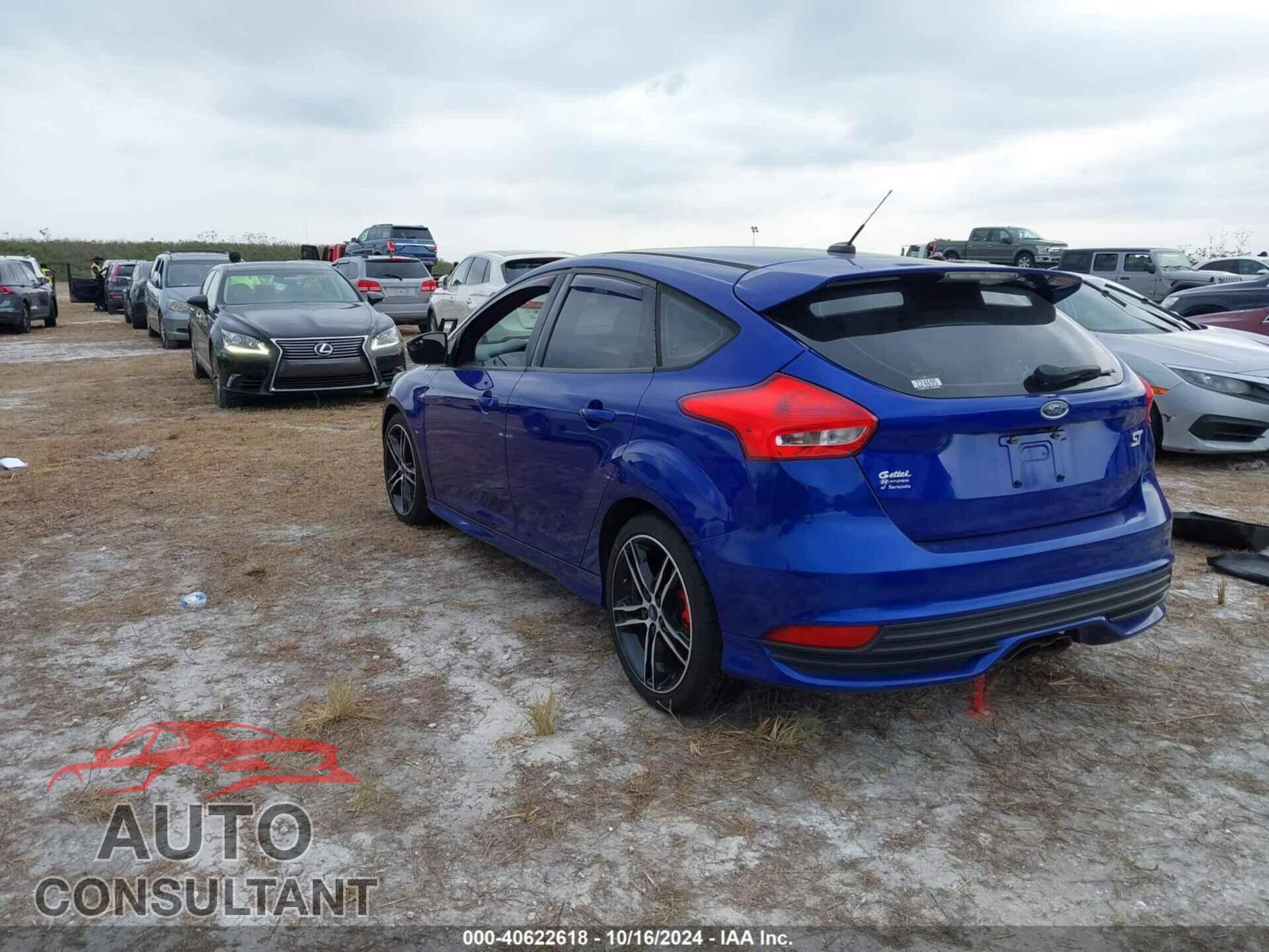 FORD FOCUS ST 2015 - 1FADP3L90FL247153
