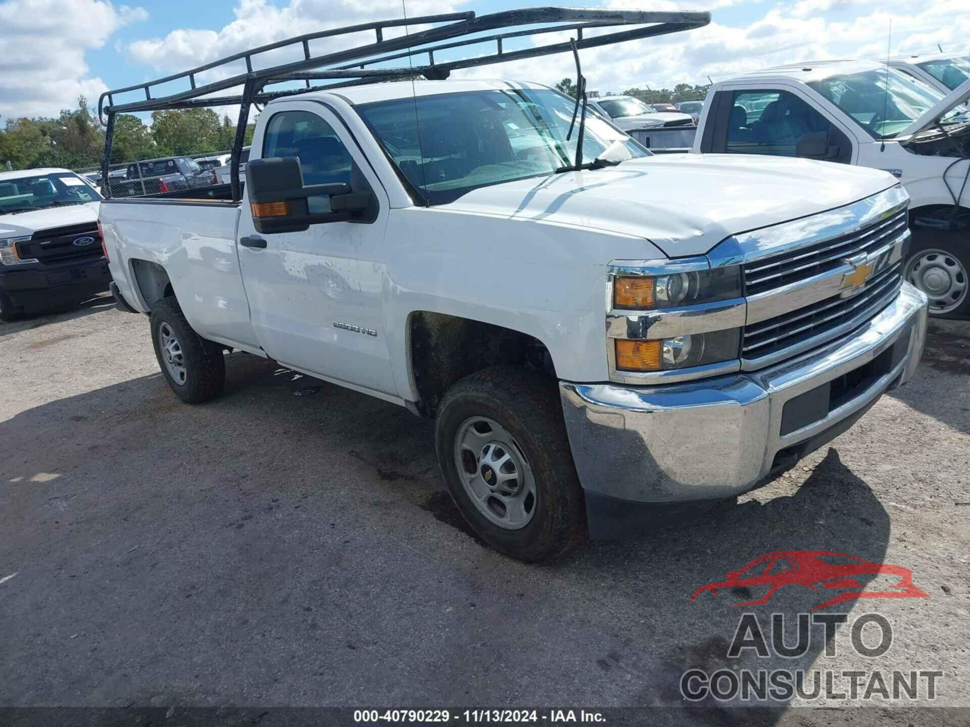 CHEVROLET SILVERADO 2500HD 2018 - 1GC0CUEG4JZ121678