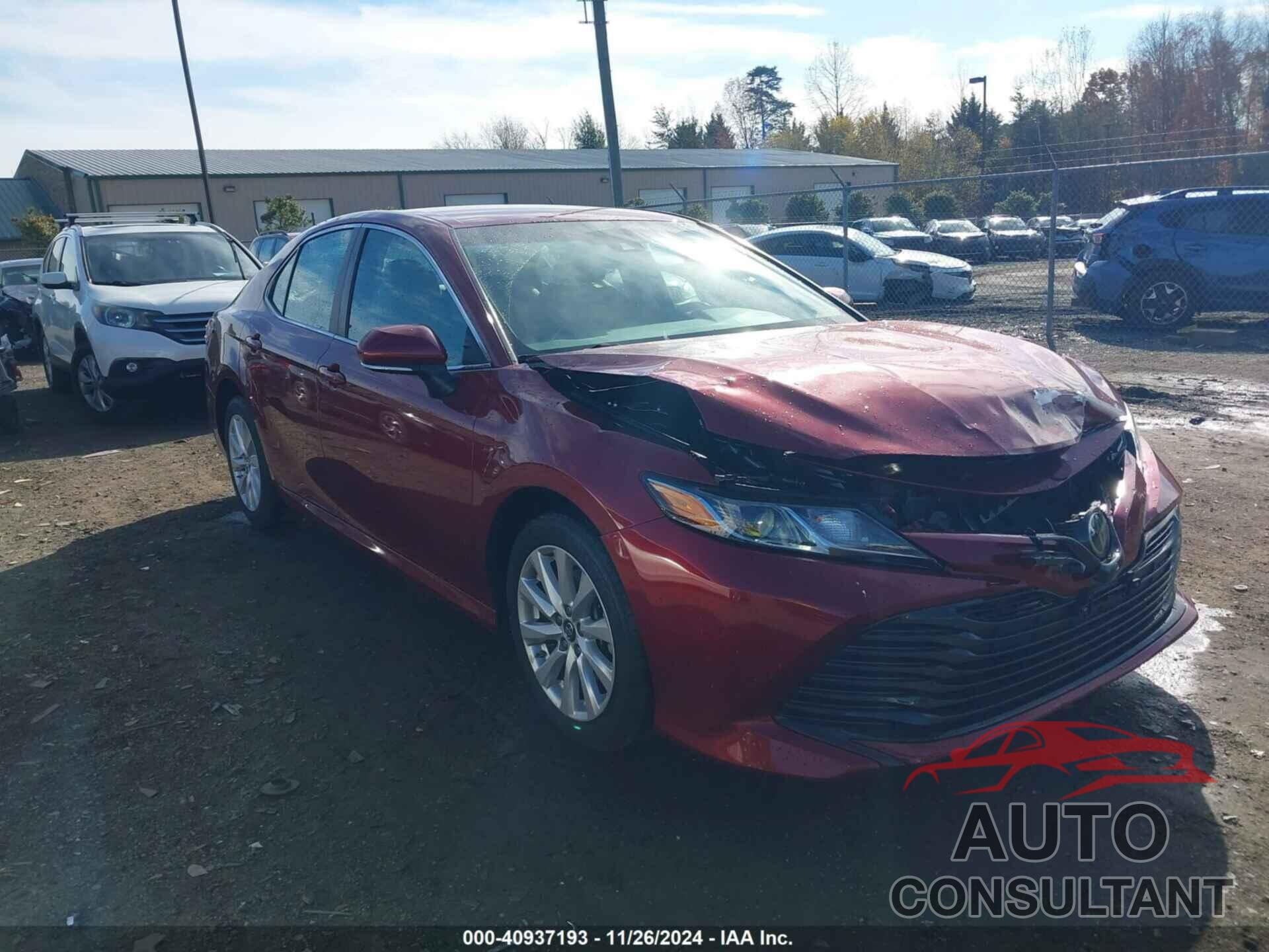 TOYOTA CAMRY 2018 - 4T1B11HK4JU548333