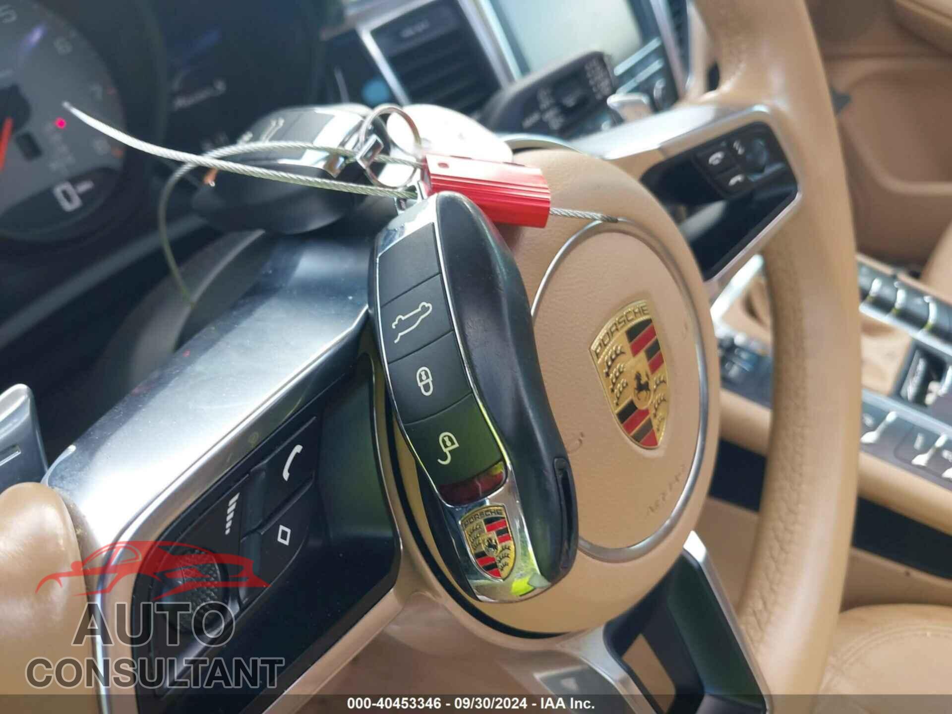 PORSCHE MACAN 2016 - WP1AB2A51GLB45401