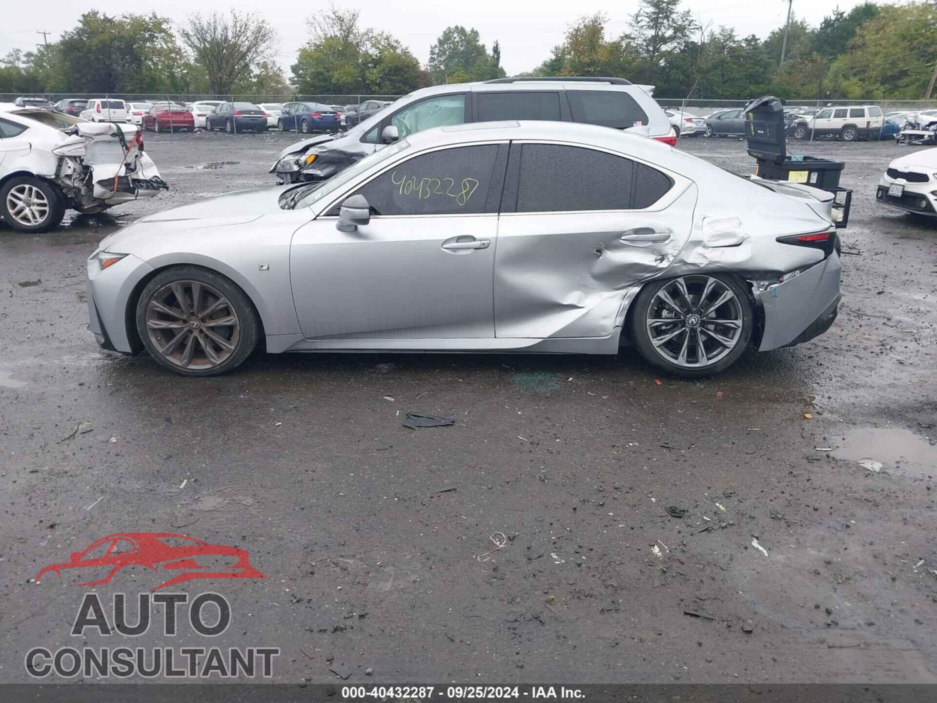 LEXUS IS 2021 - JTHGZ1B25M5048206